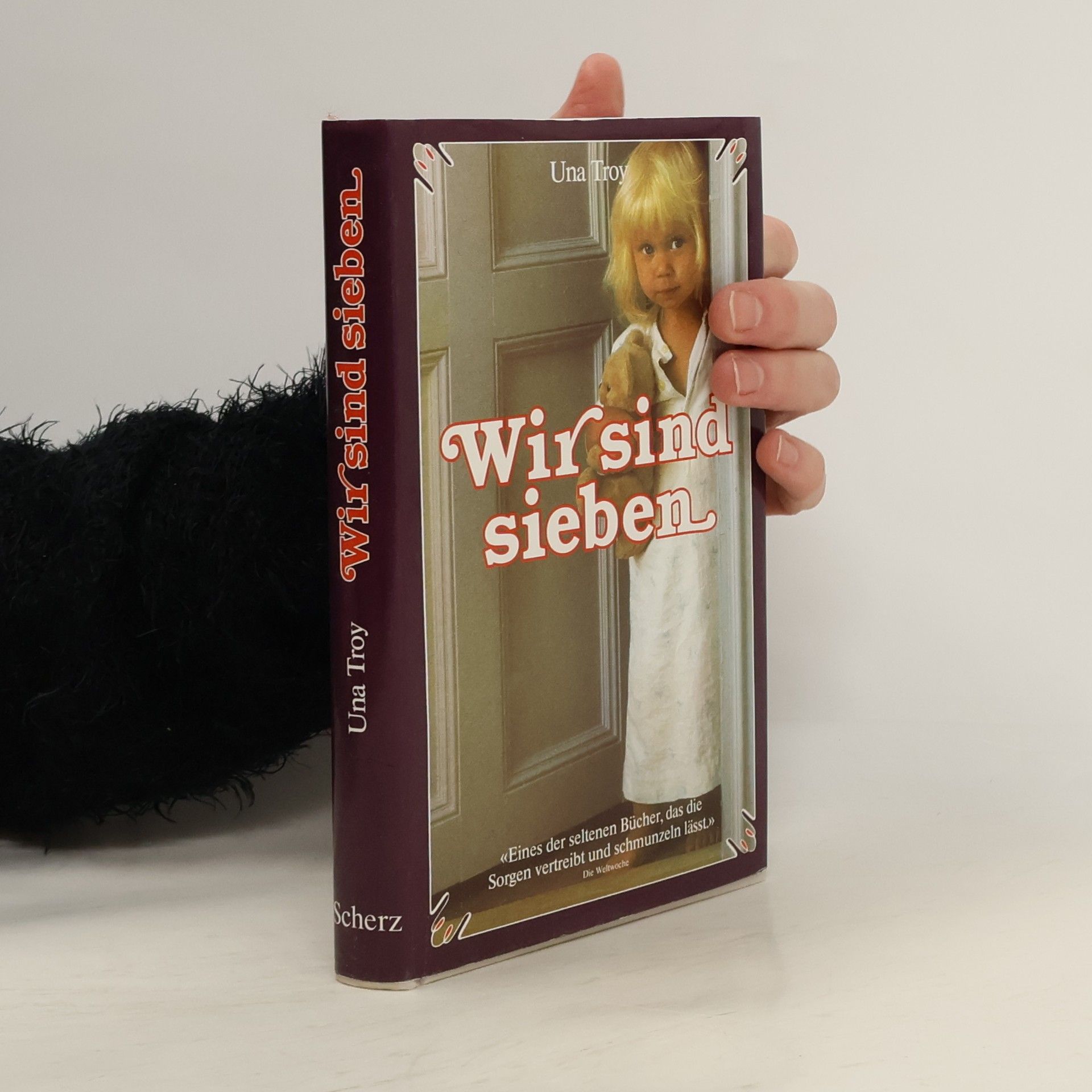 Una Troy Wir sind sieben