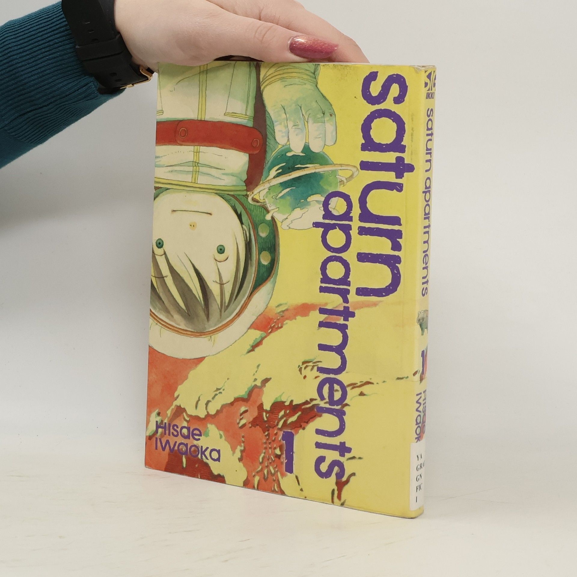 Hisae Iwaoka Saturn apartments 1