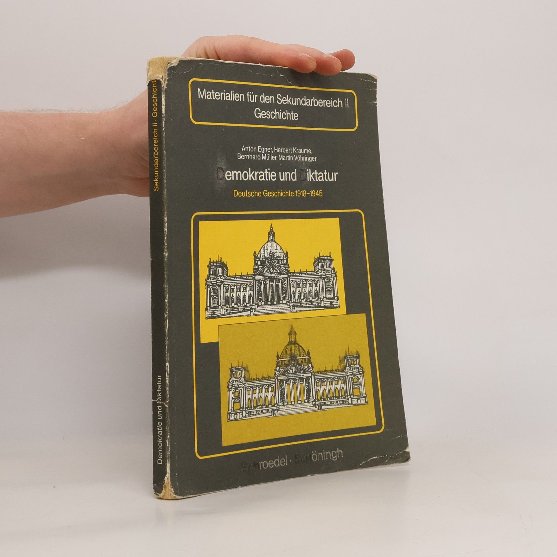 Collectif d'auteurs Demokratie und Diktatur