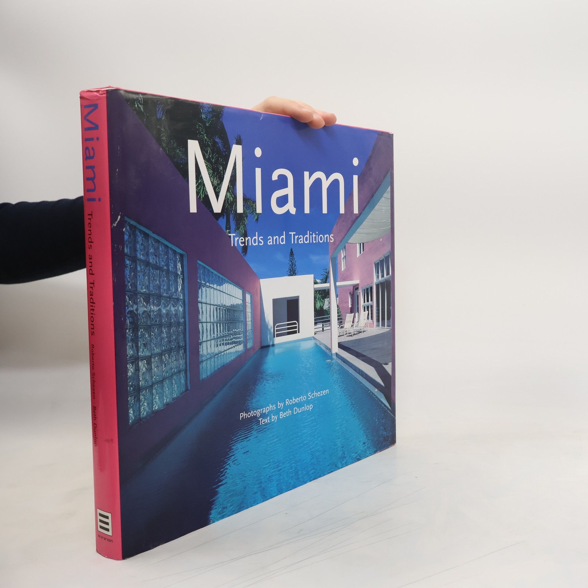 Beth Dunlop Miami: Trends and traditions