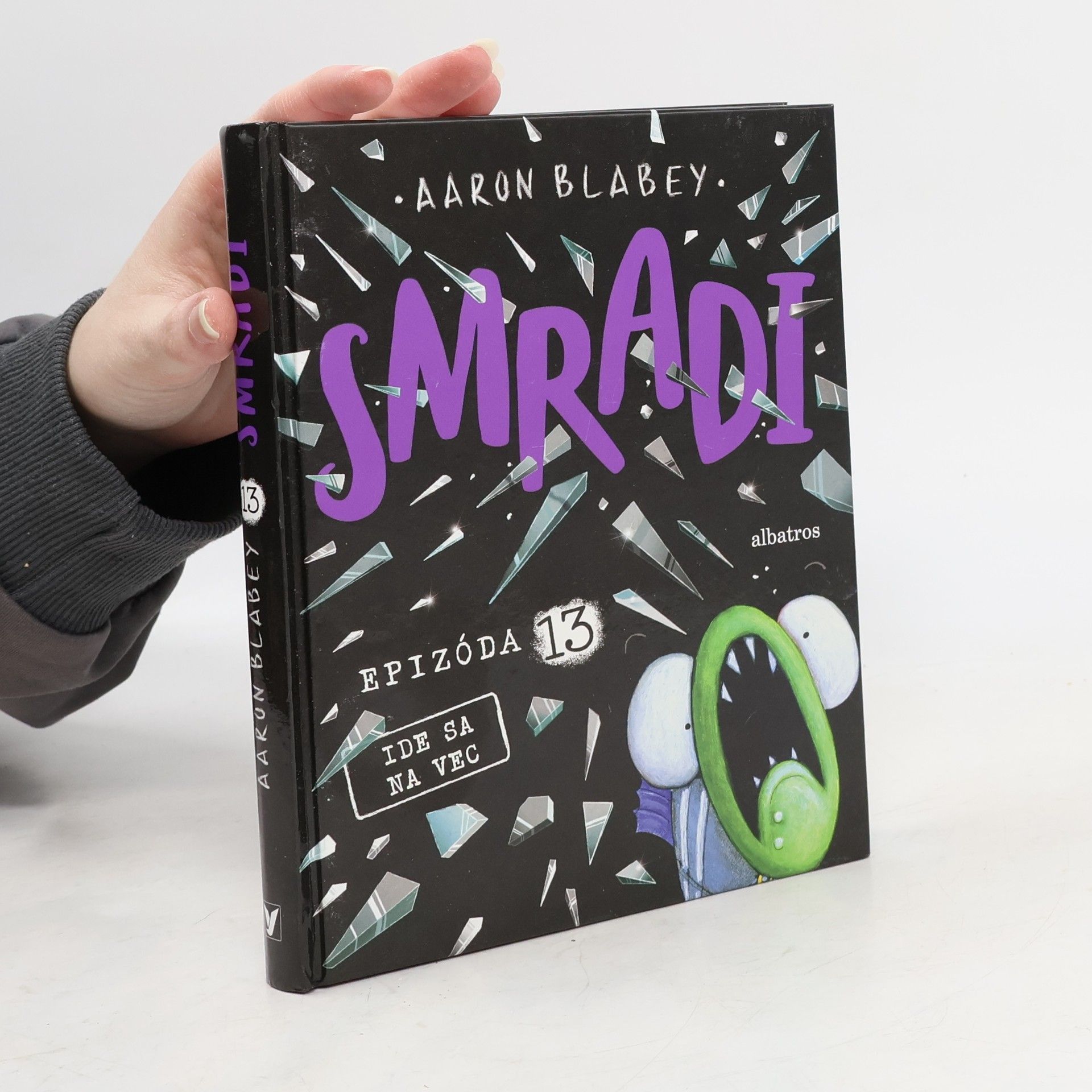 Aaron Blabey Smradi. 13