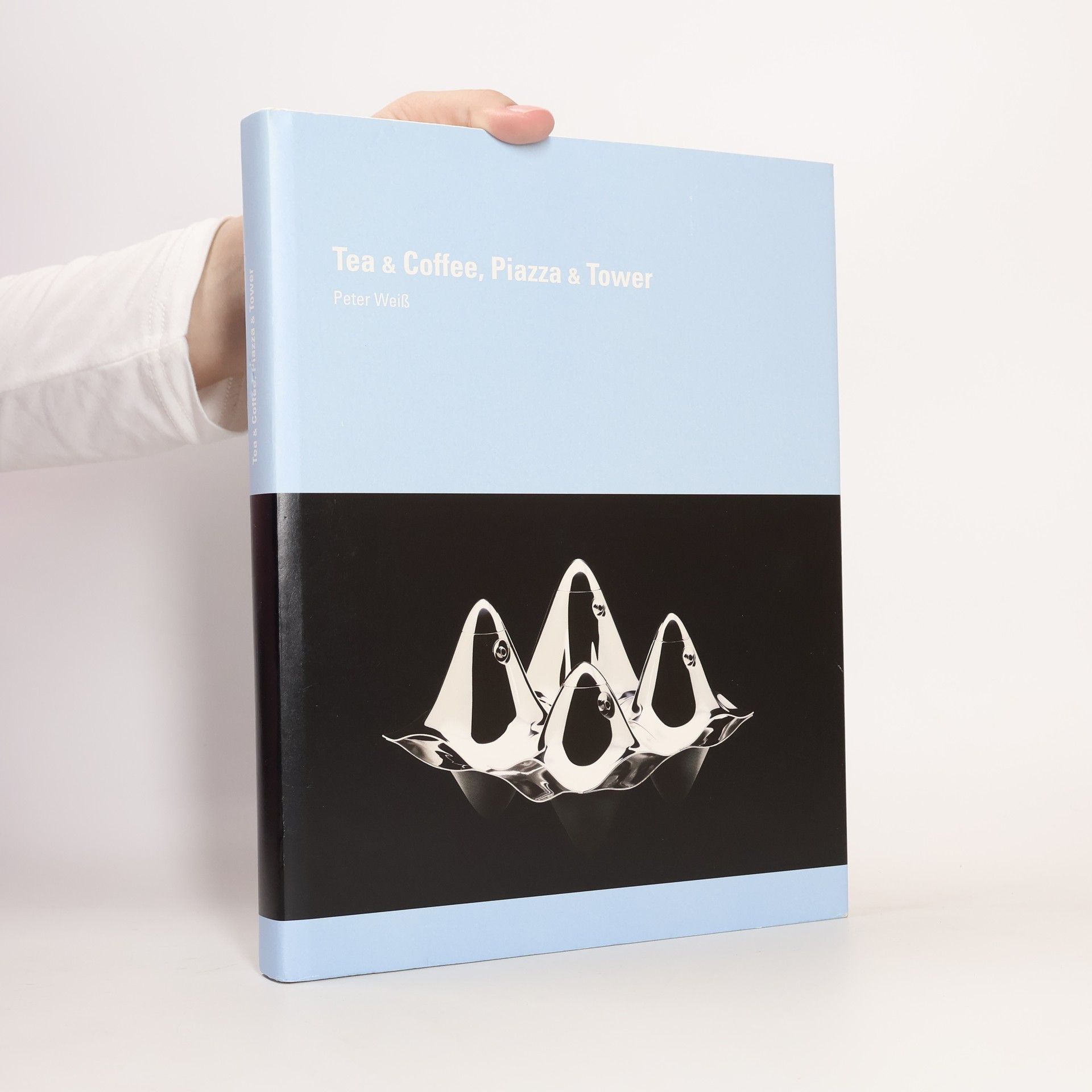 Peter Weis Tea + Coffee, Piazza + Tower