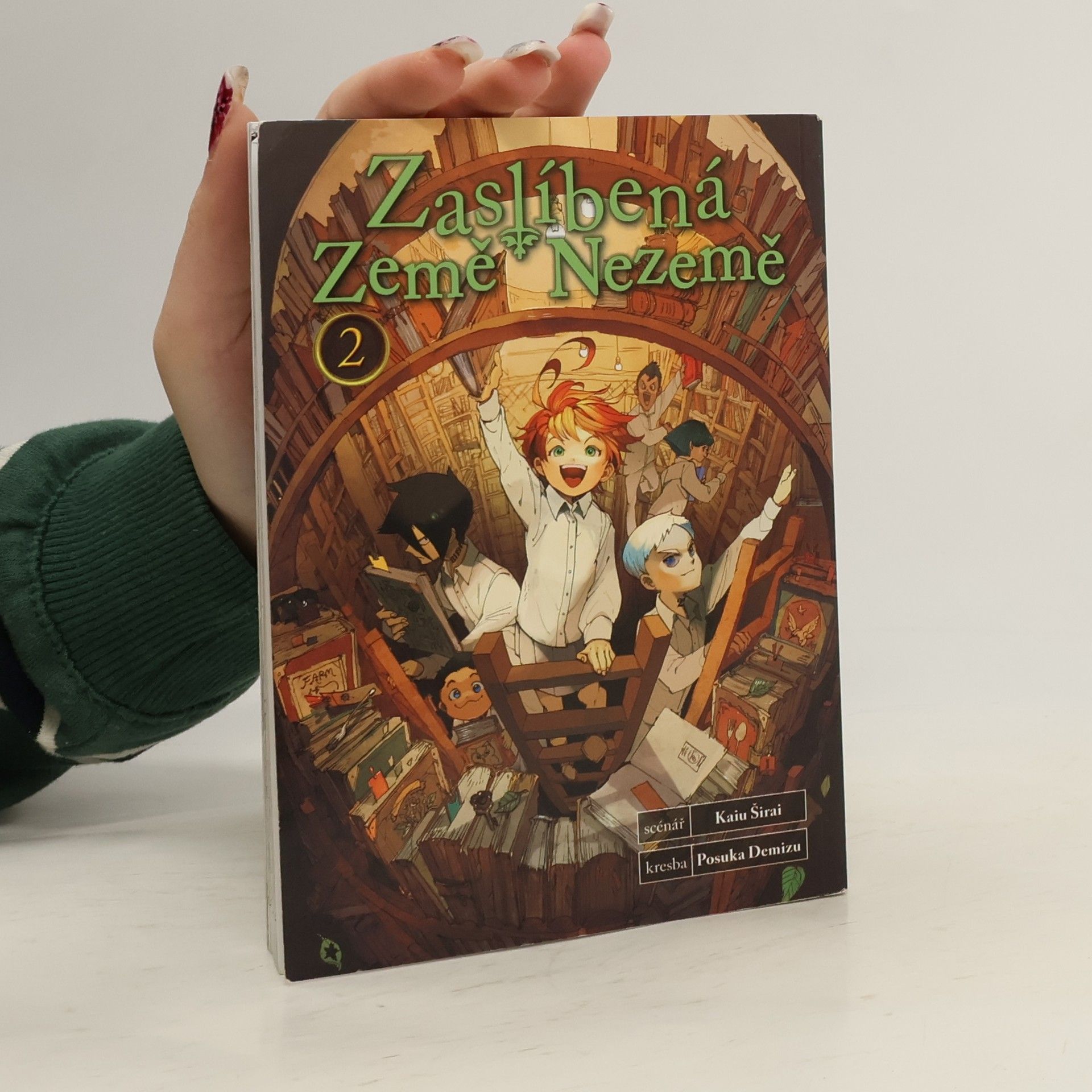 Kaiu Shirai Zaslíbená Země Nezemě 2