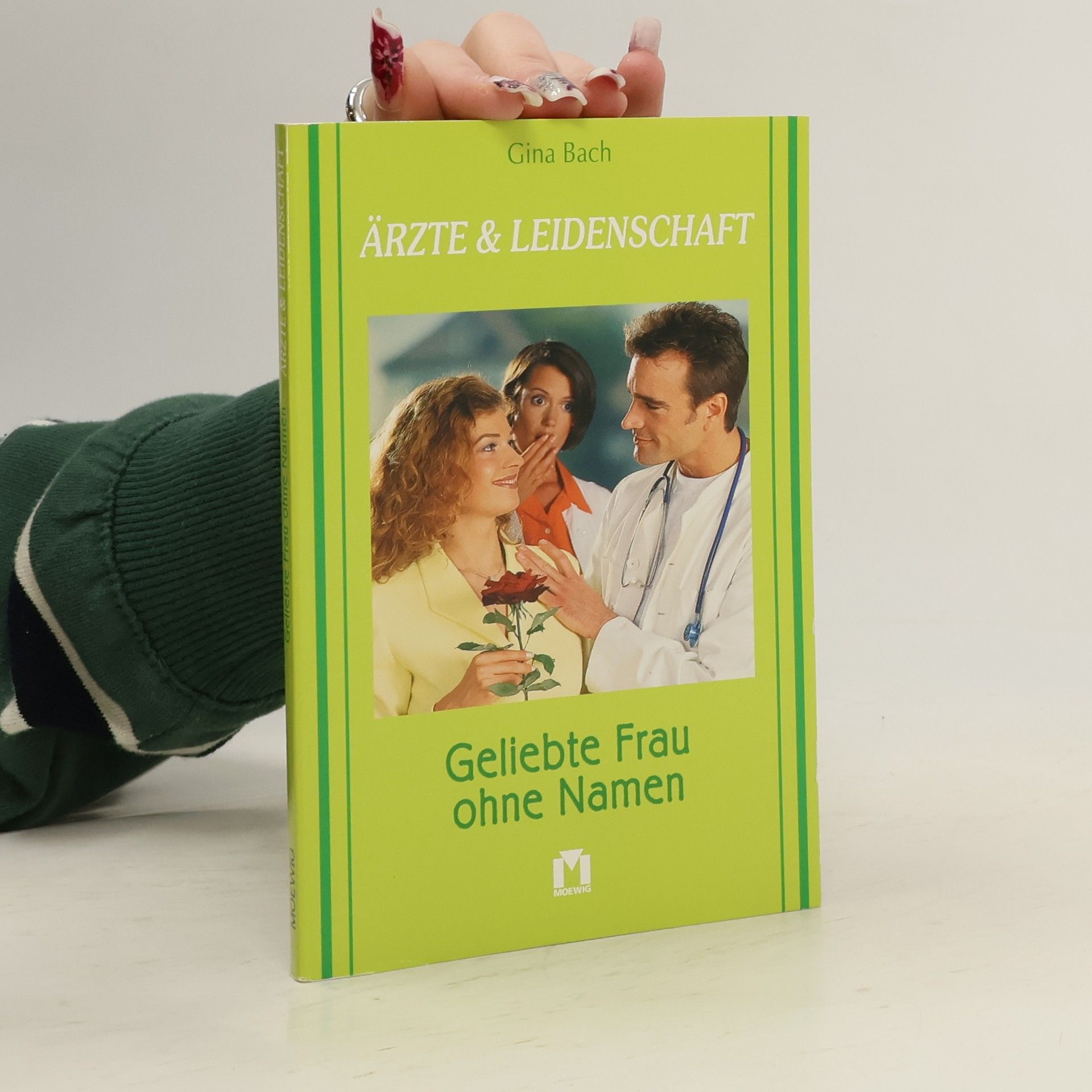 Gina Bach Geliebte Frau ohne Namen