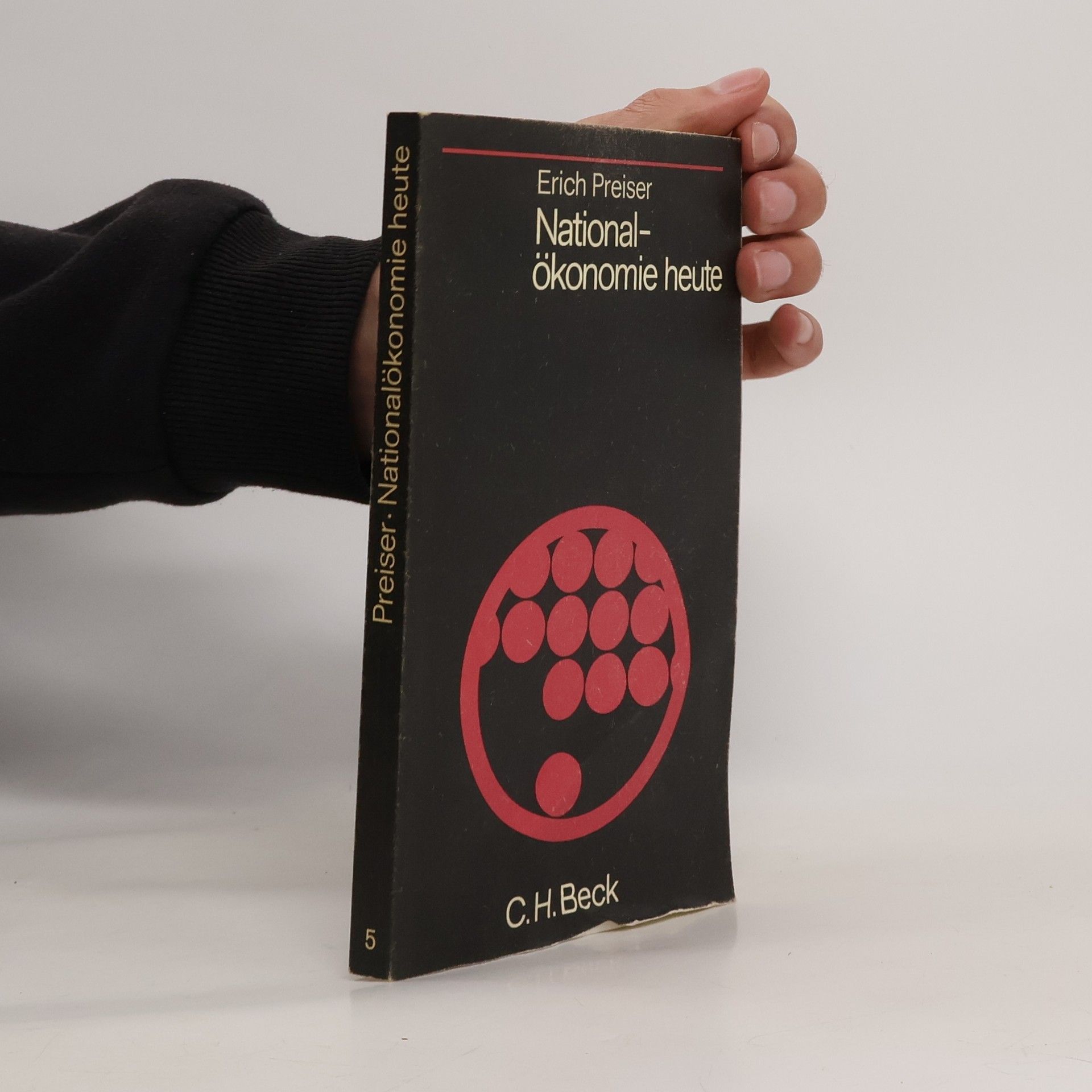 Nationalökonomie heute