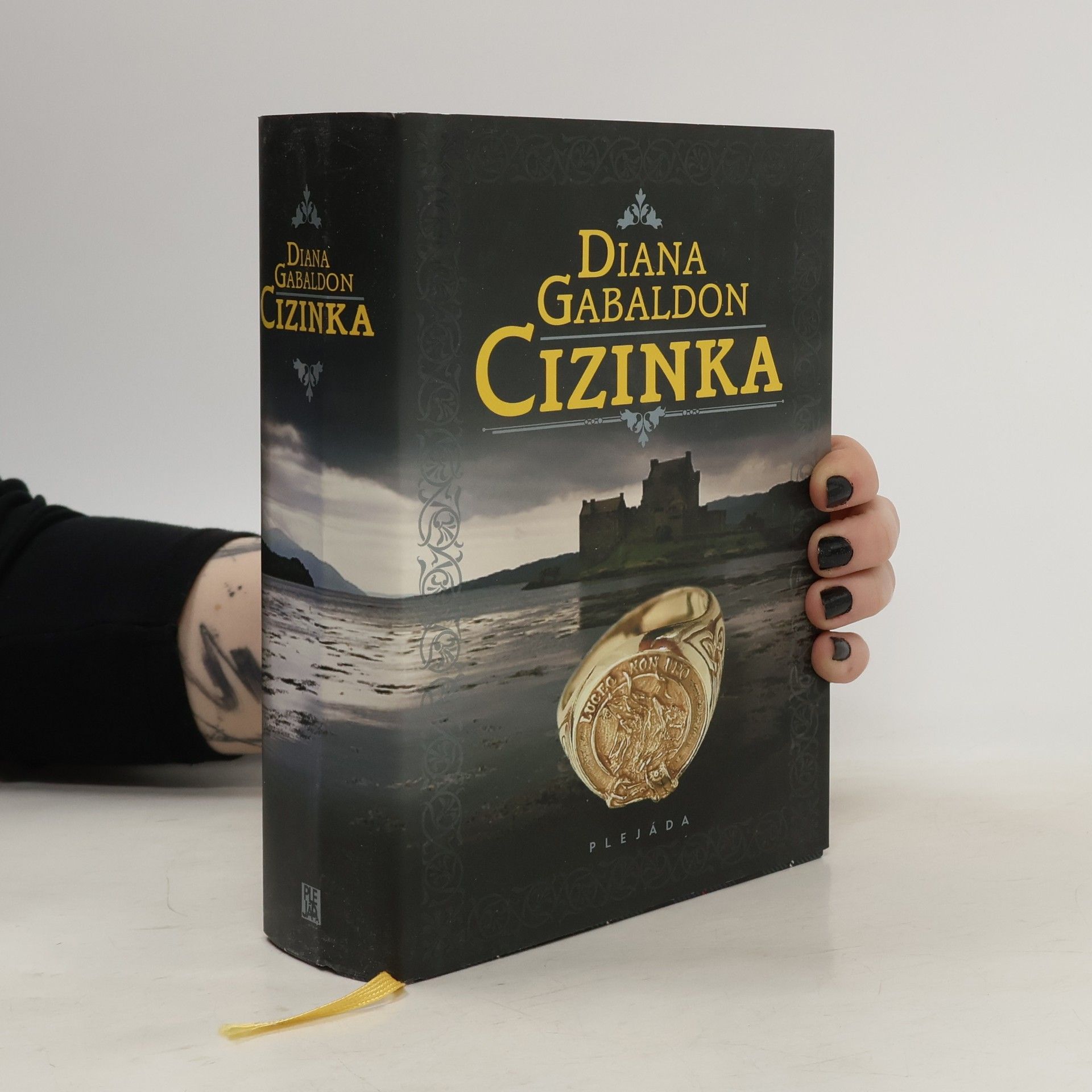 Diana Gabaldon Cizinka