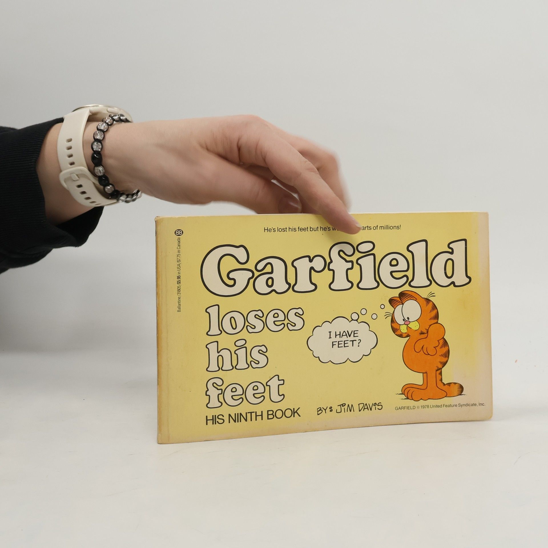 Jim Davis Garfield Loses His Feet