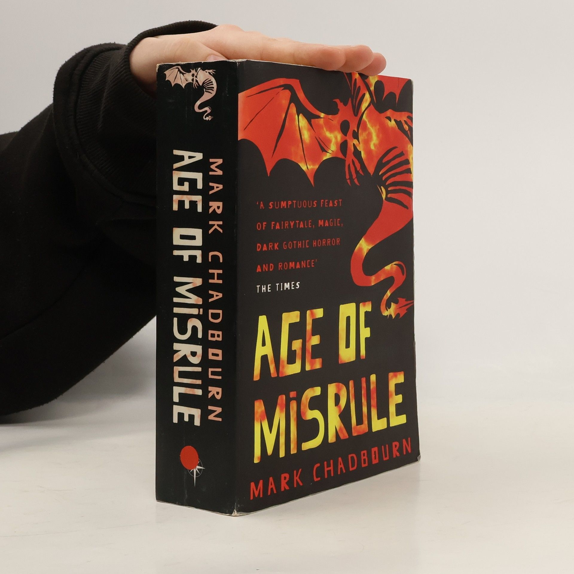 Mark Chadbourn Age of Misrule. "WORLD'S END", "DARKEST HOUR", "ALWAYS FOREVER"