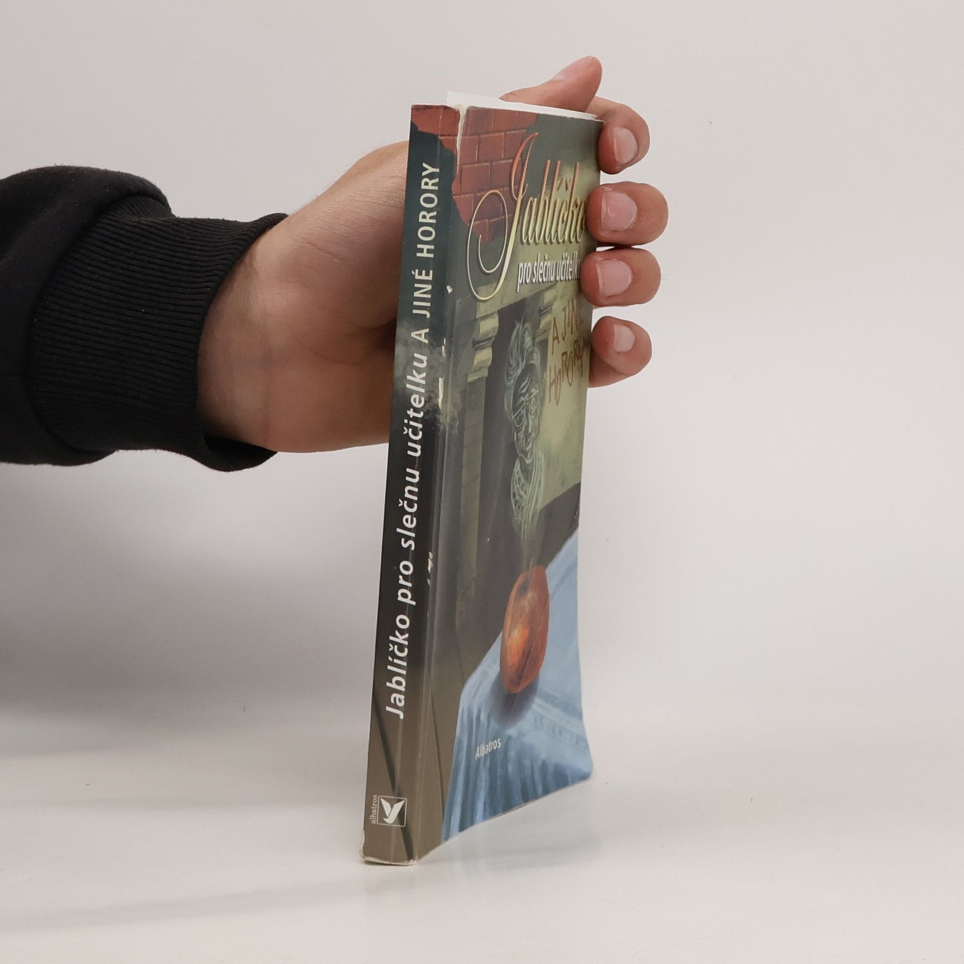 Jablíčko pro slečnu učitelku a jiné horory