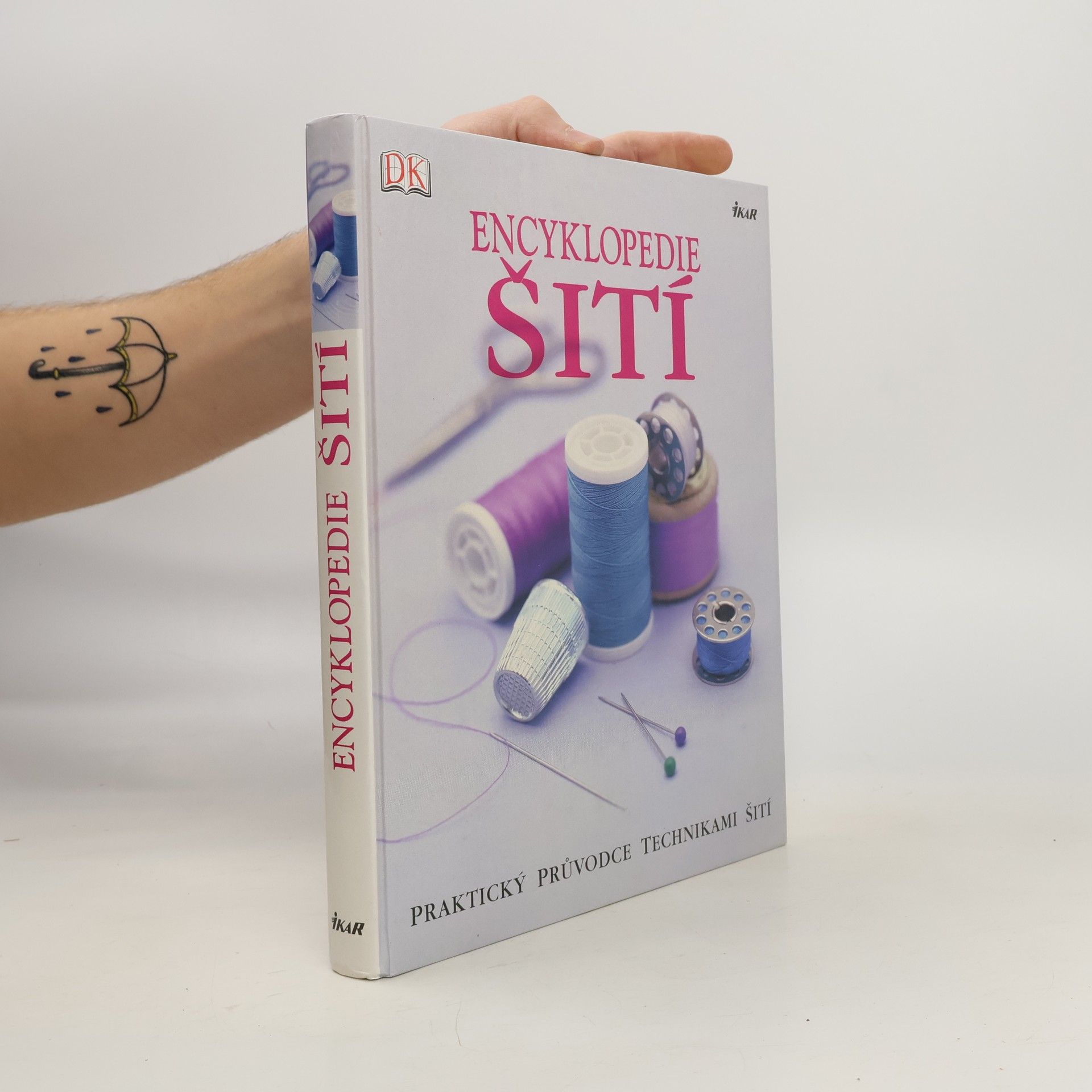 AA.VV. Encyklopedie šití