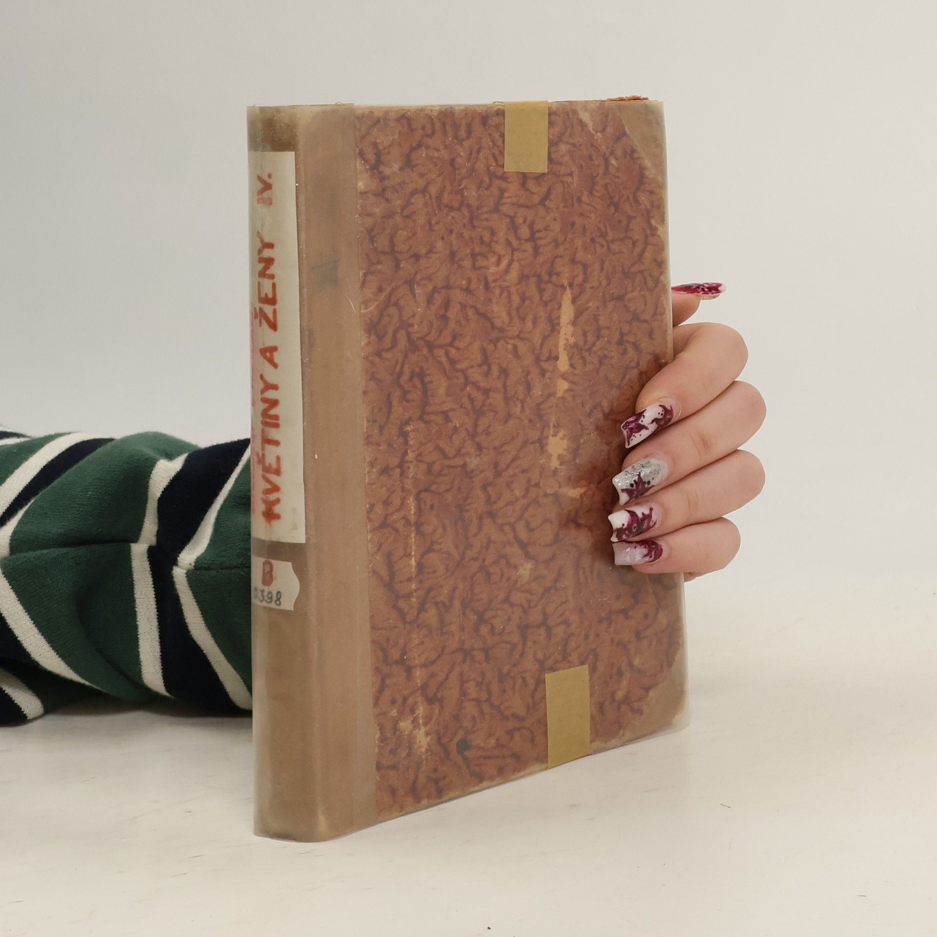 Věnceslava Lužická Květiny a ženy 4