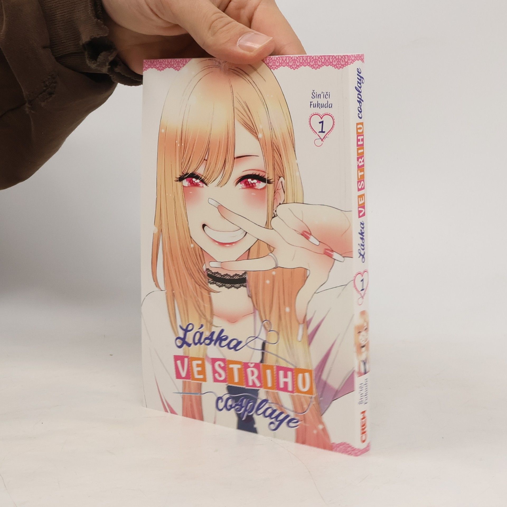 Shin Fukuda Láska ve střihu cosplaye 1