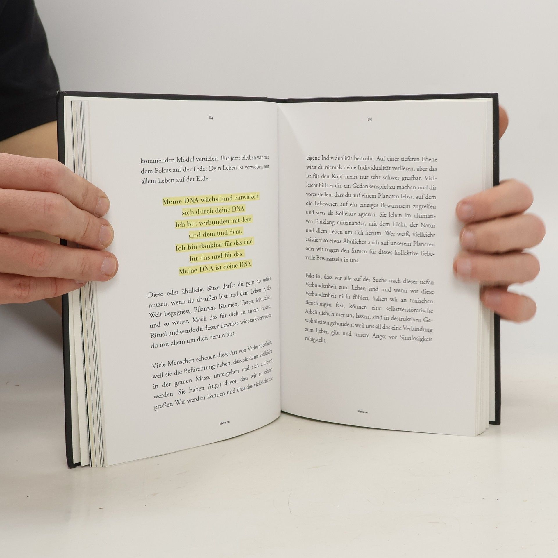 Autores varios Lifeforce.