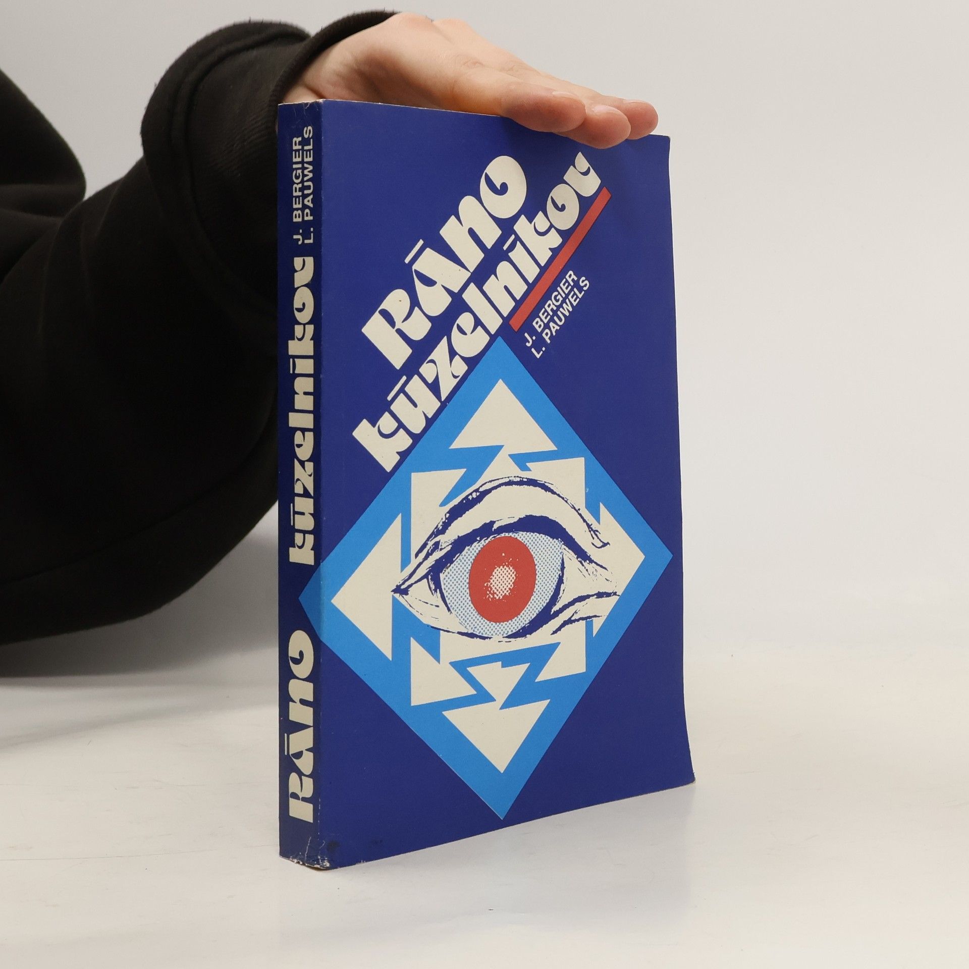 Jacques Bergier Ráno kúzelníkov