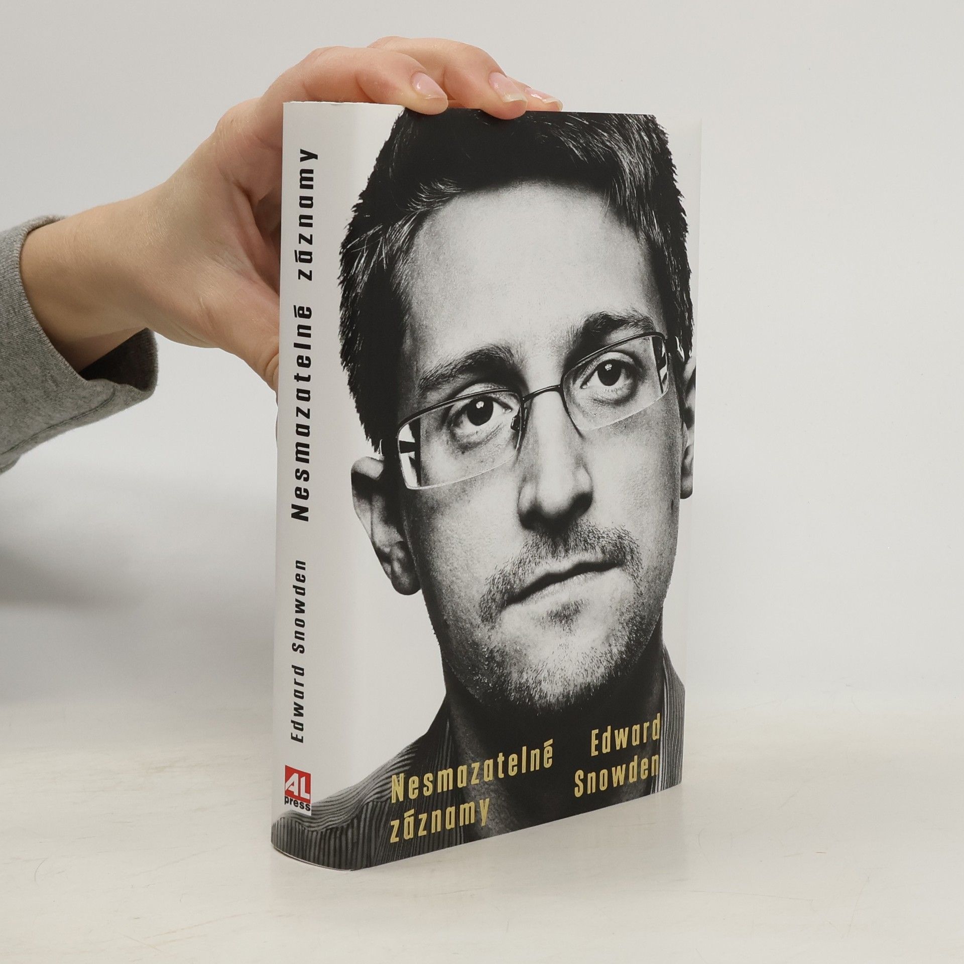 Edward Snowden Nesmazatelné záznamy