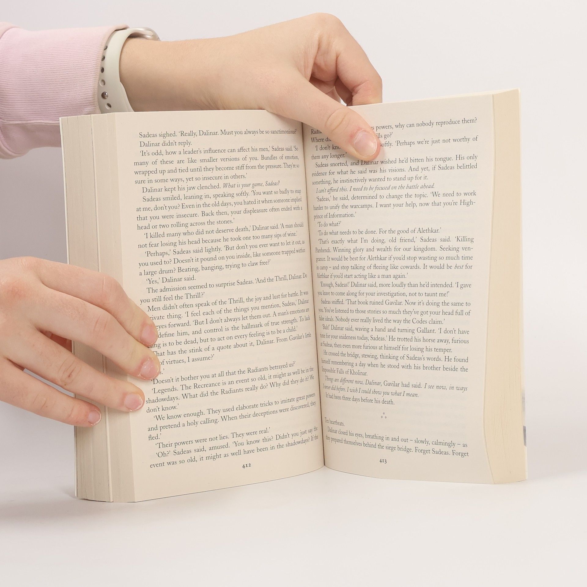 Brandon Sanderson The Way of Kings: Book one of The stormlight Archive. Part one