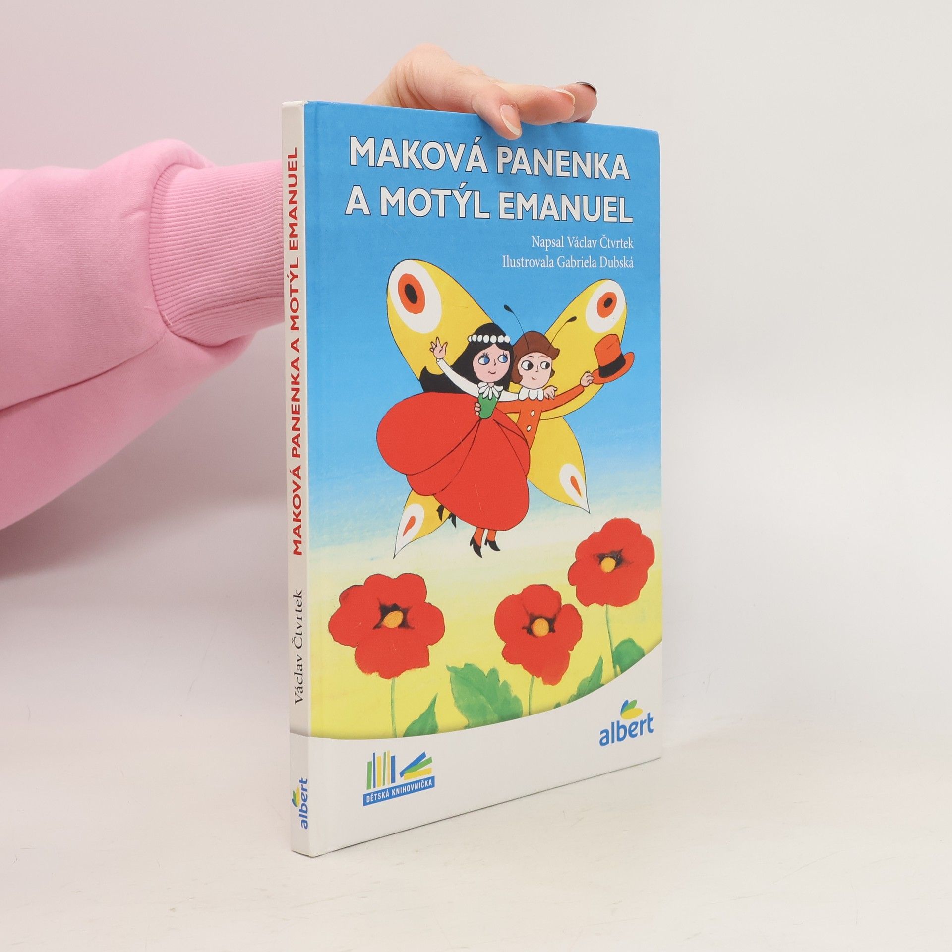 Maková panenka a motýl Emanuel