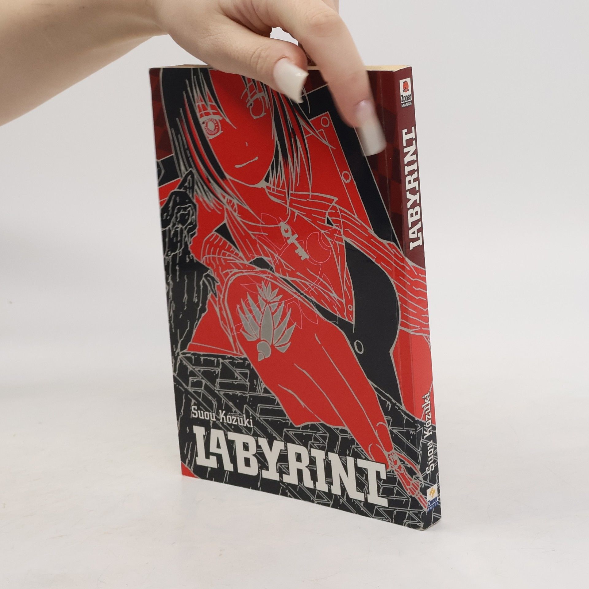 Suou Kózuki Labyrint