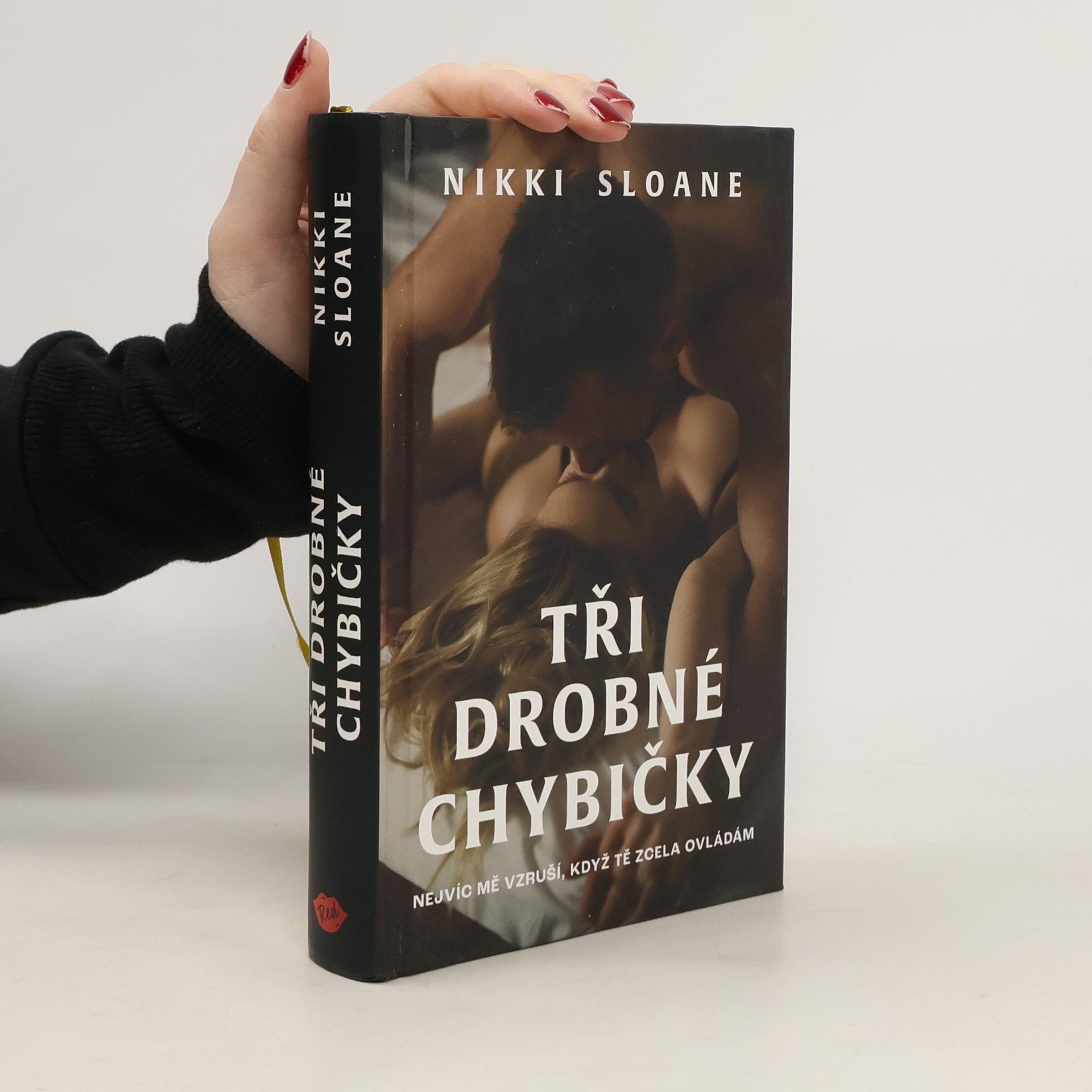 Nikki Sloane Tři drobné chybičky