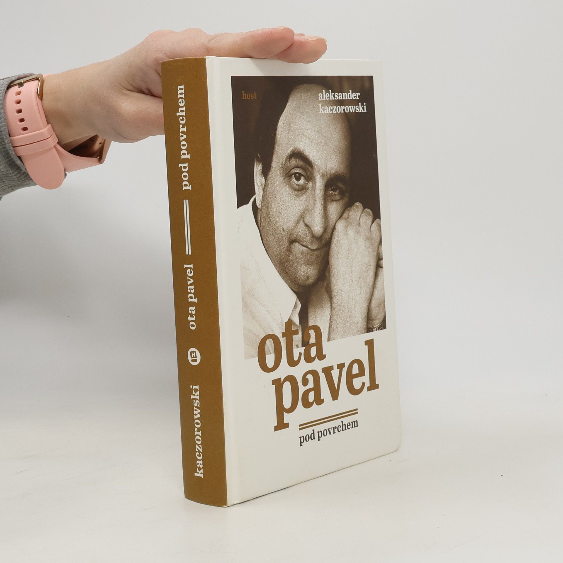 Aleksander Kaczorowski Ota Pavel. Pod povrchem