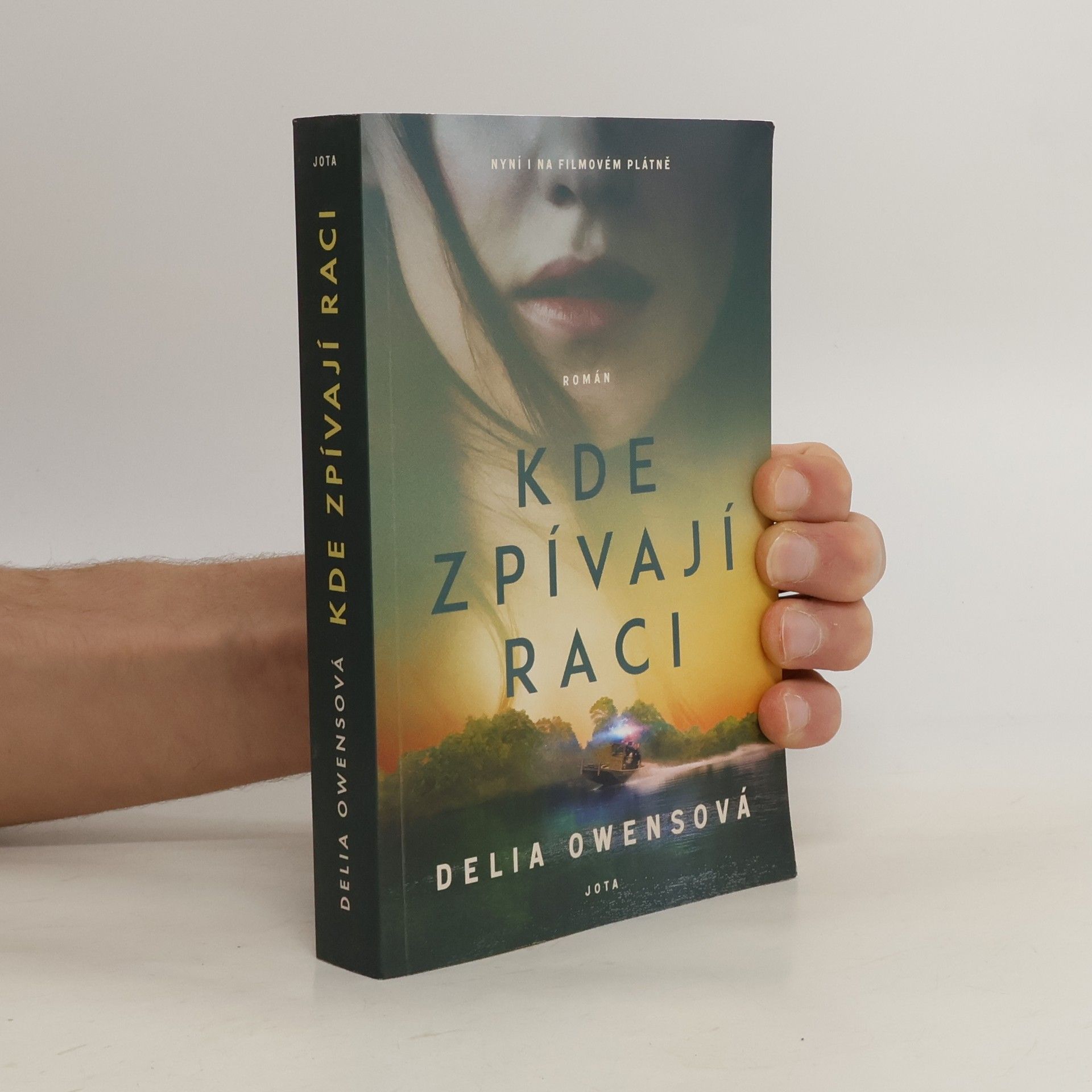 Delia Owens Kde zpívají raci