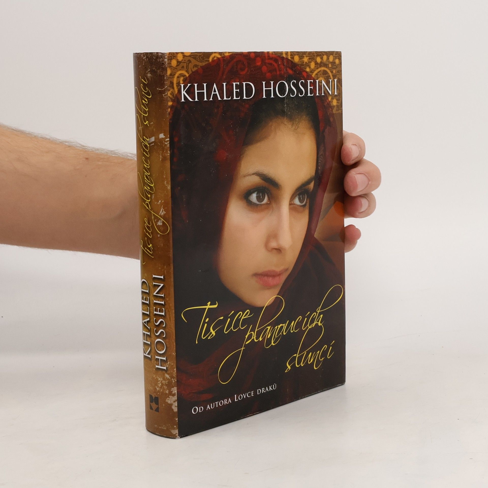 Khaled Hosseini Tisíce planoucích sluncí