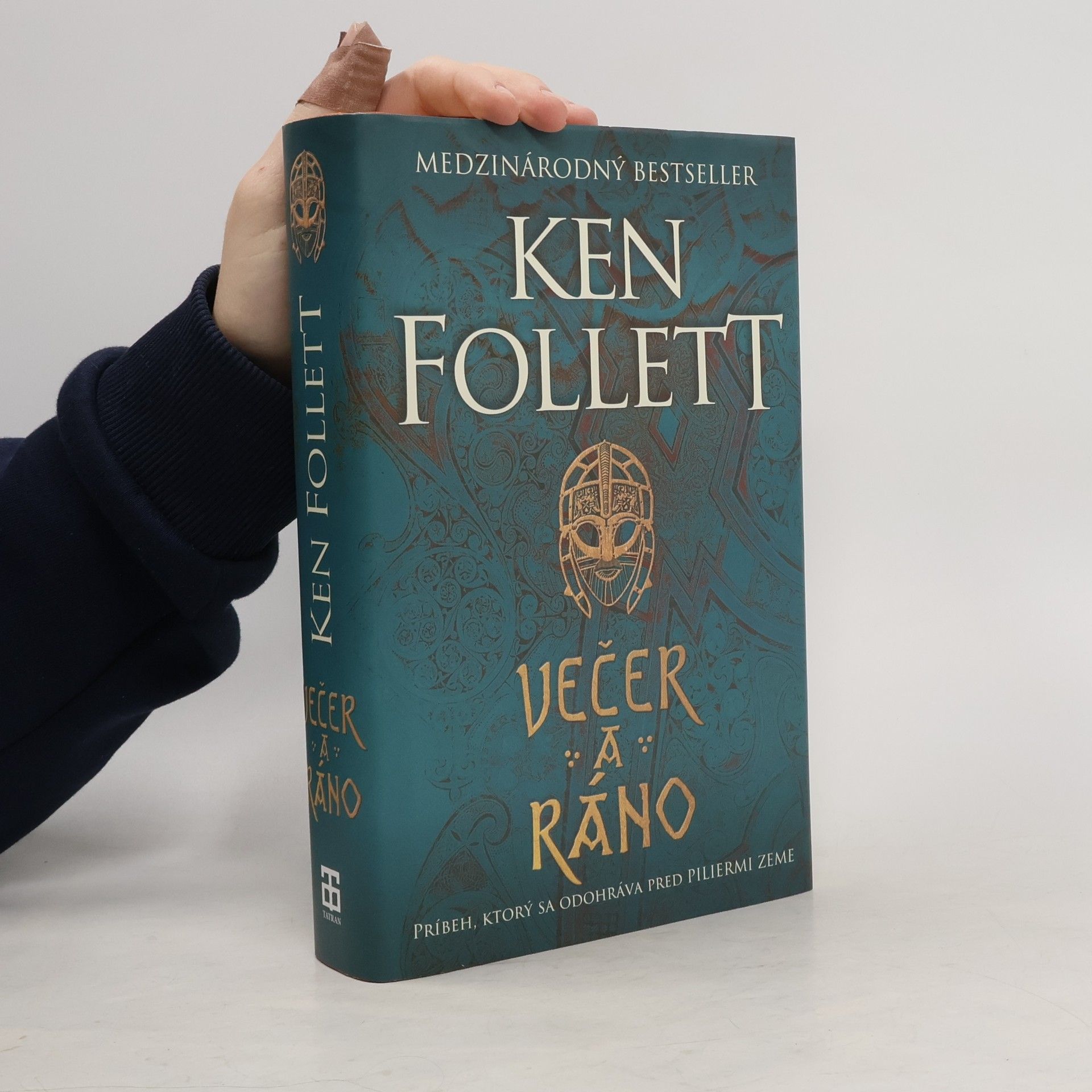 Ken Follett Večer a ráno