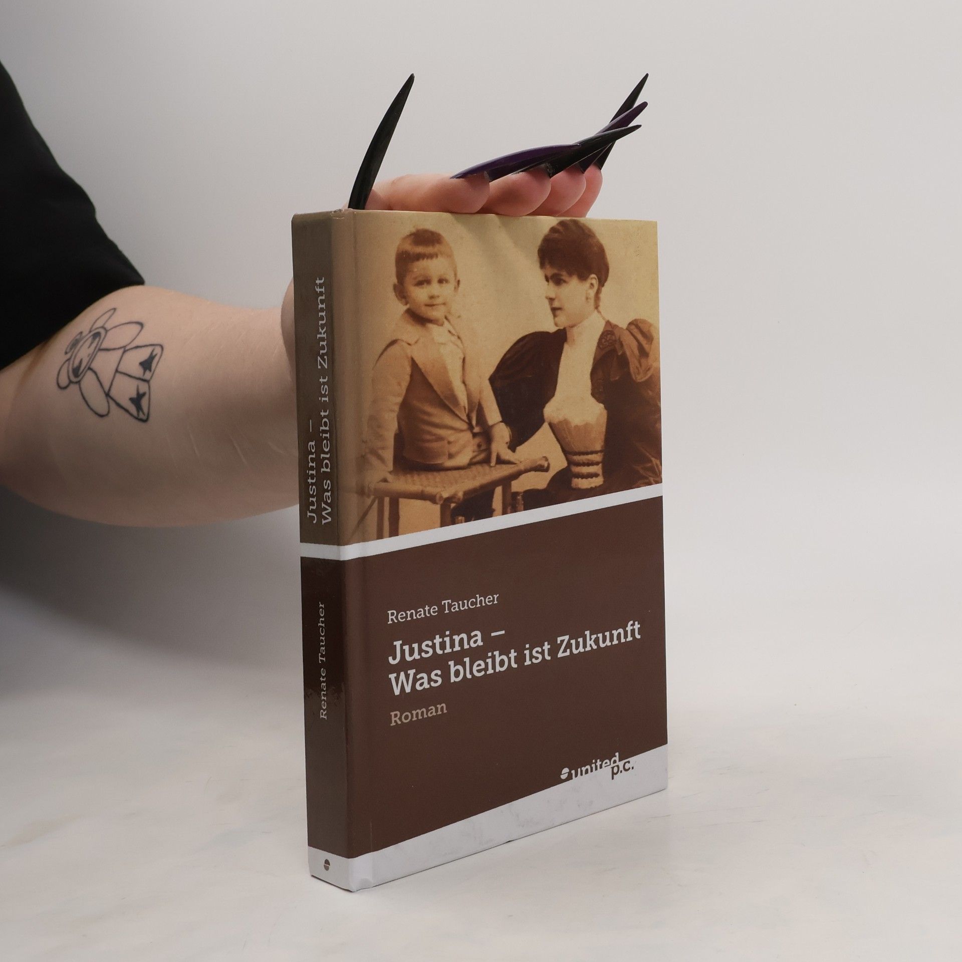Justina - Was bleibt ist Zukunft