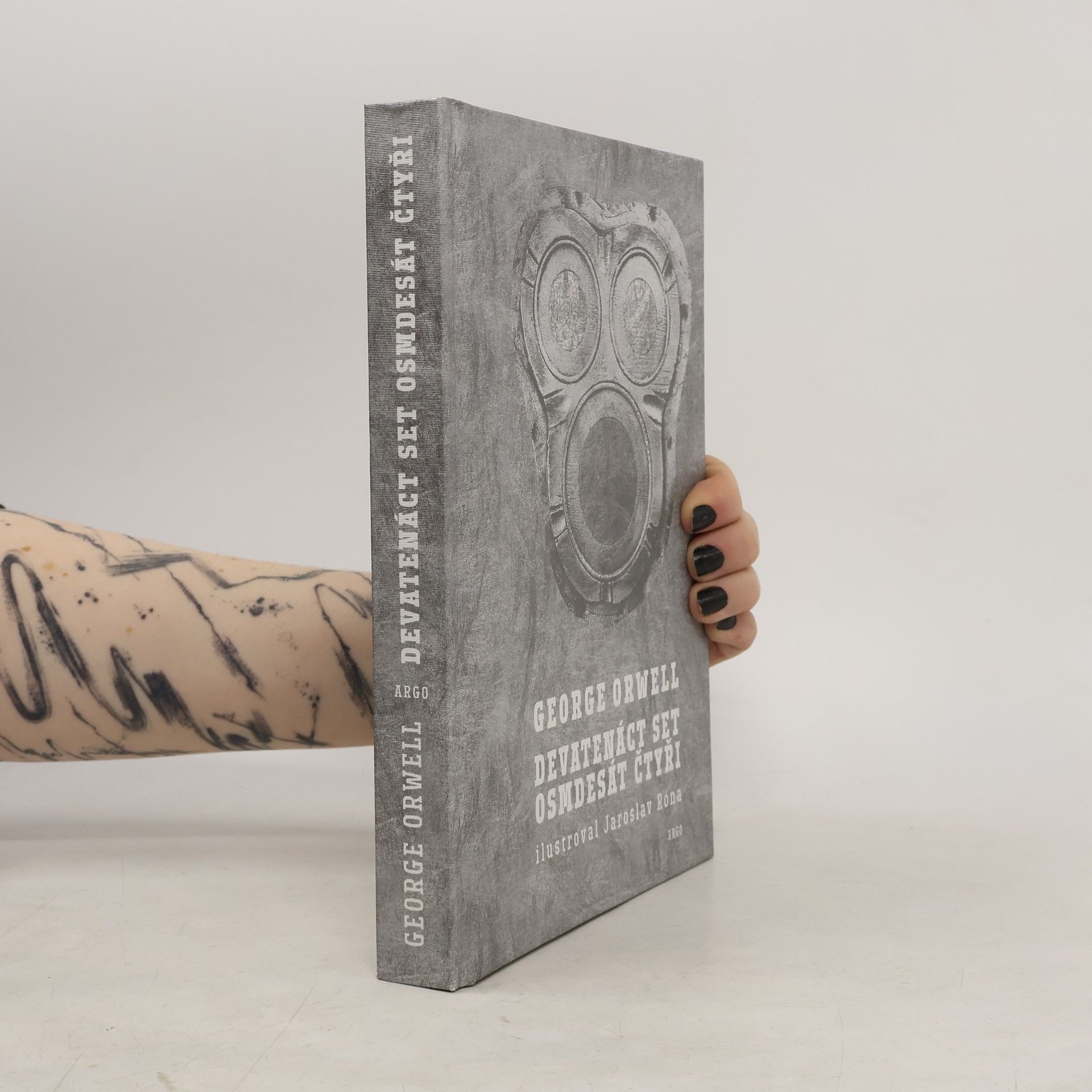 George Orwell Devatenáct set osmdesát čtyři