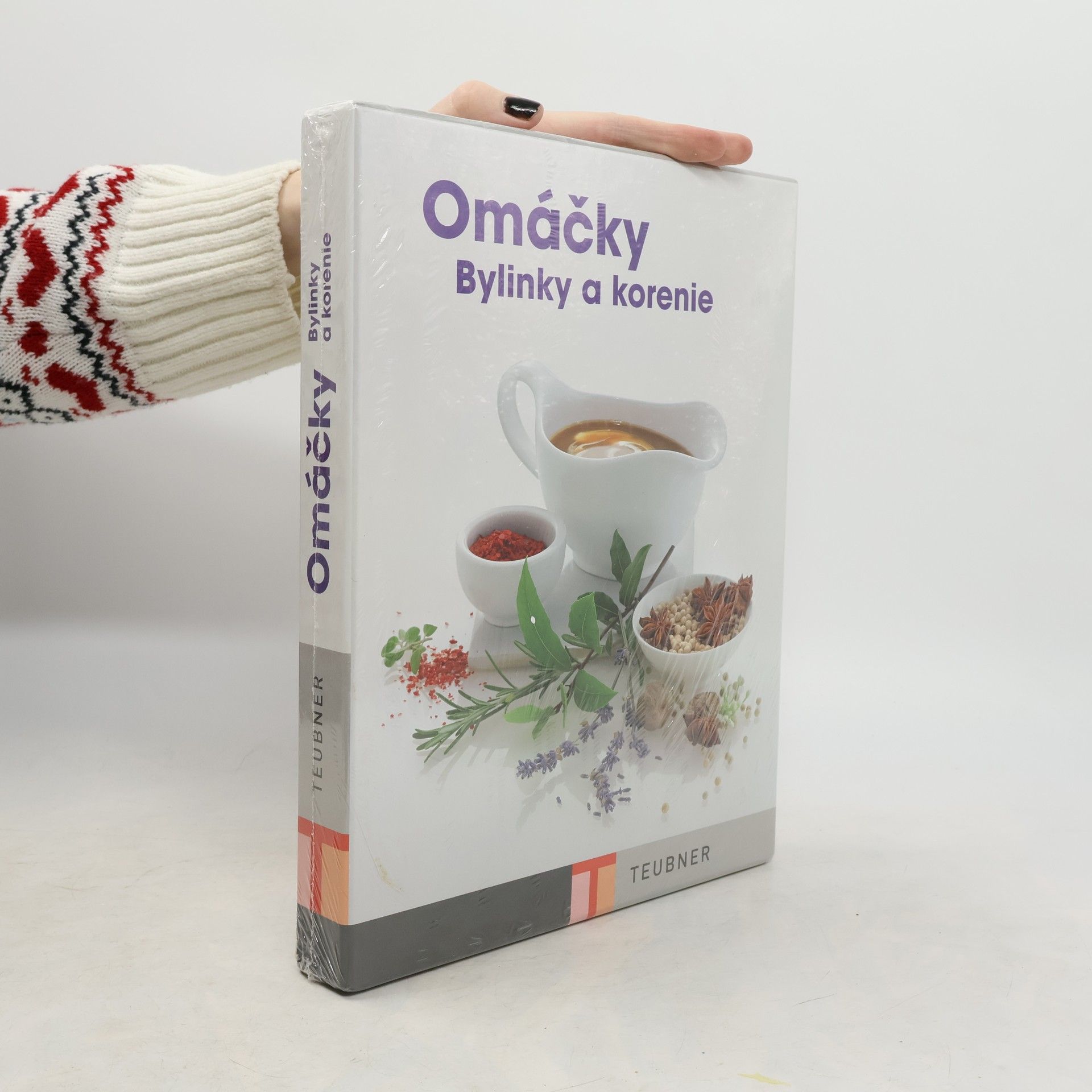 Kolektív autorov Omáčky. Bylinky a korenie