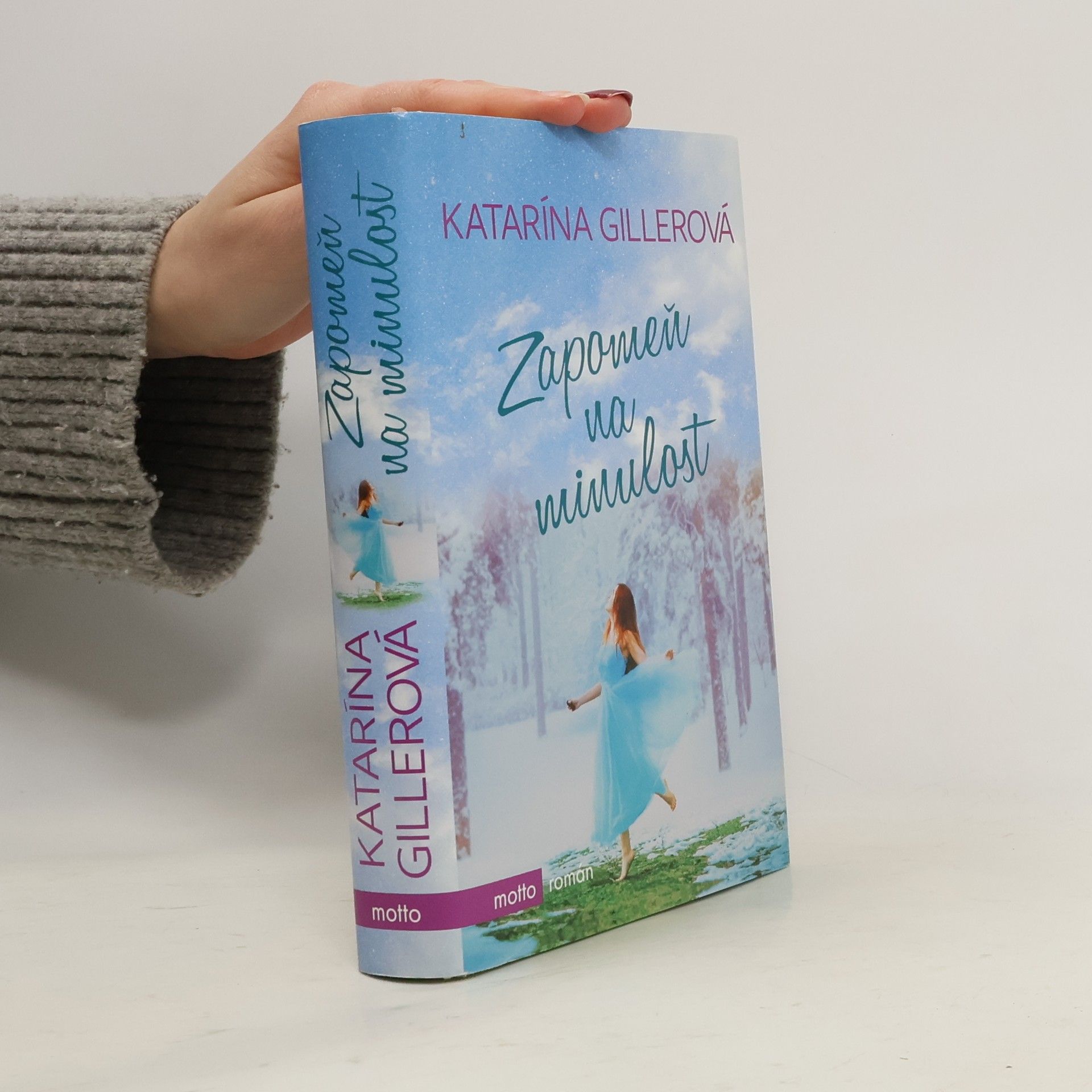 Zapomeň na minulost