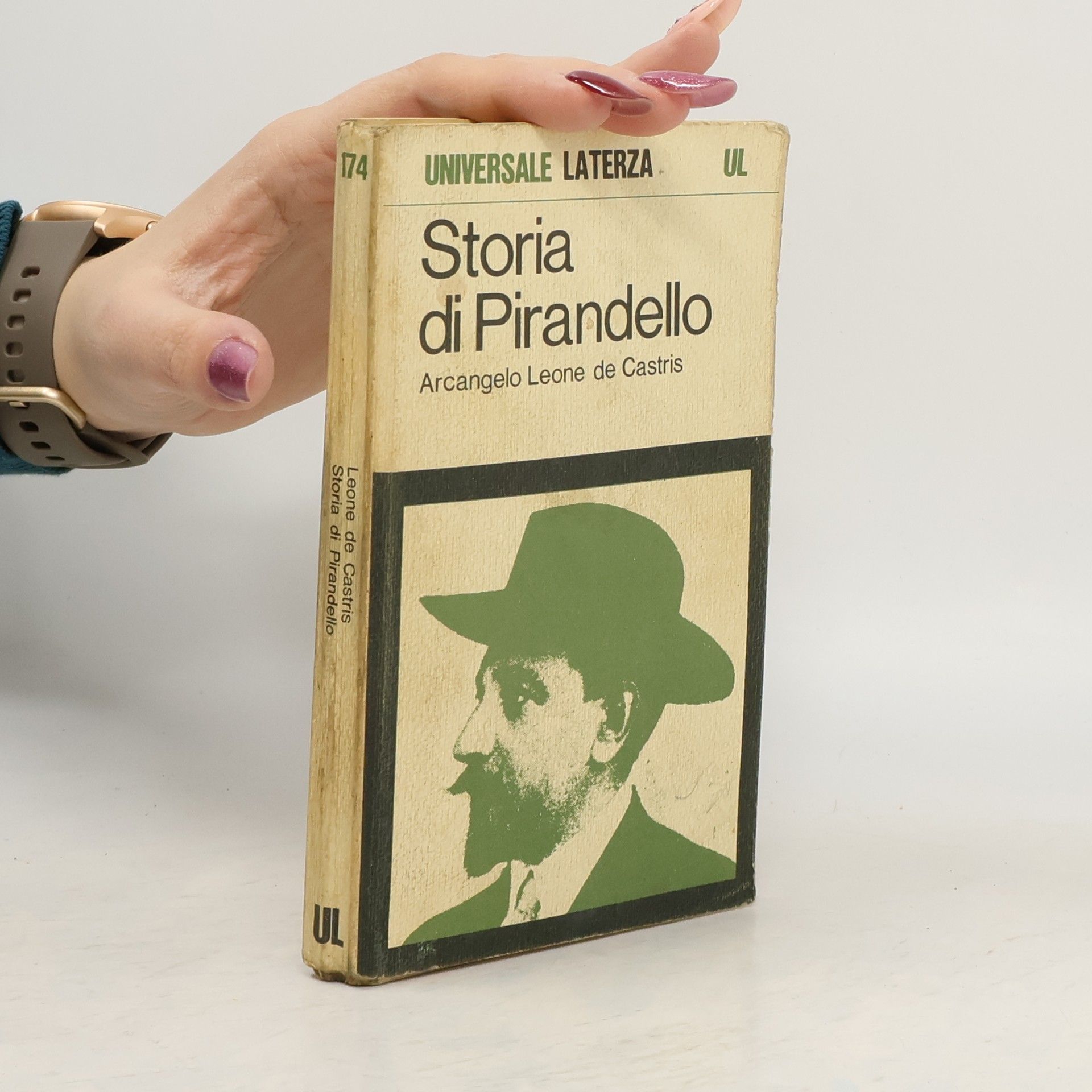 AA.VV. Storia di Pirandello