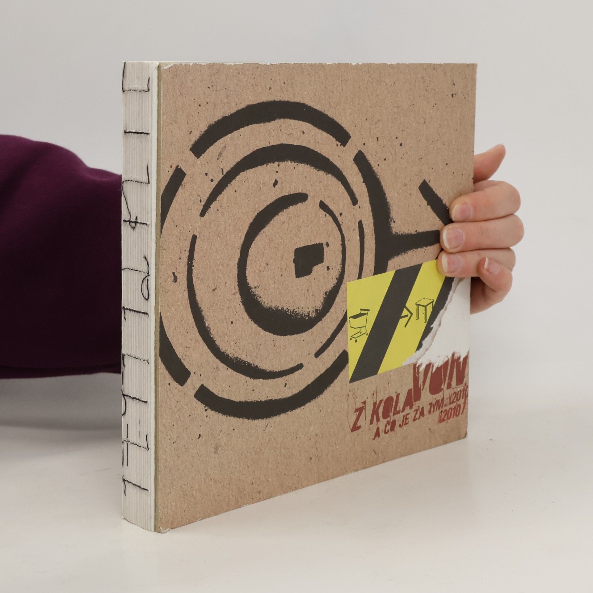 Z kola von a čo je za tým