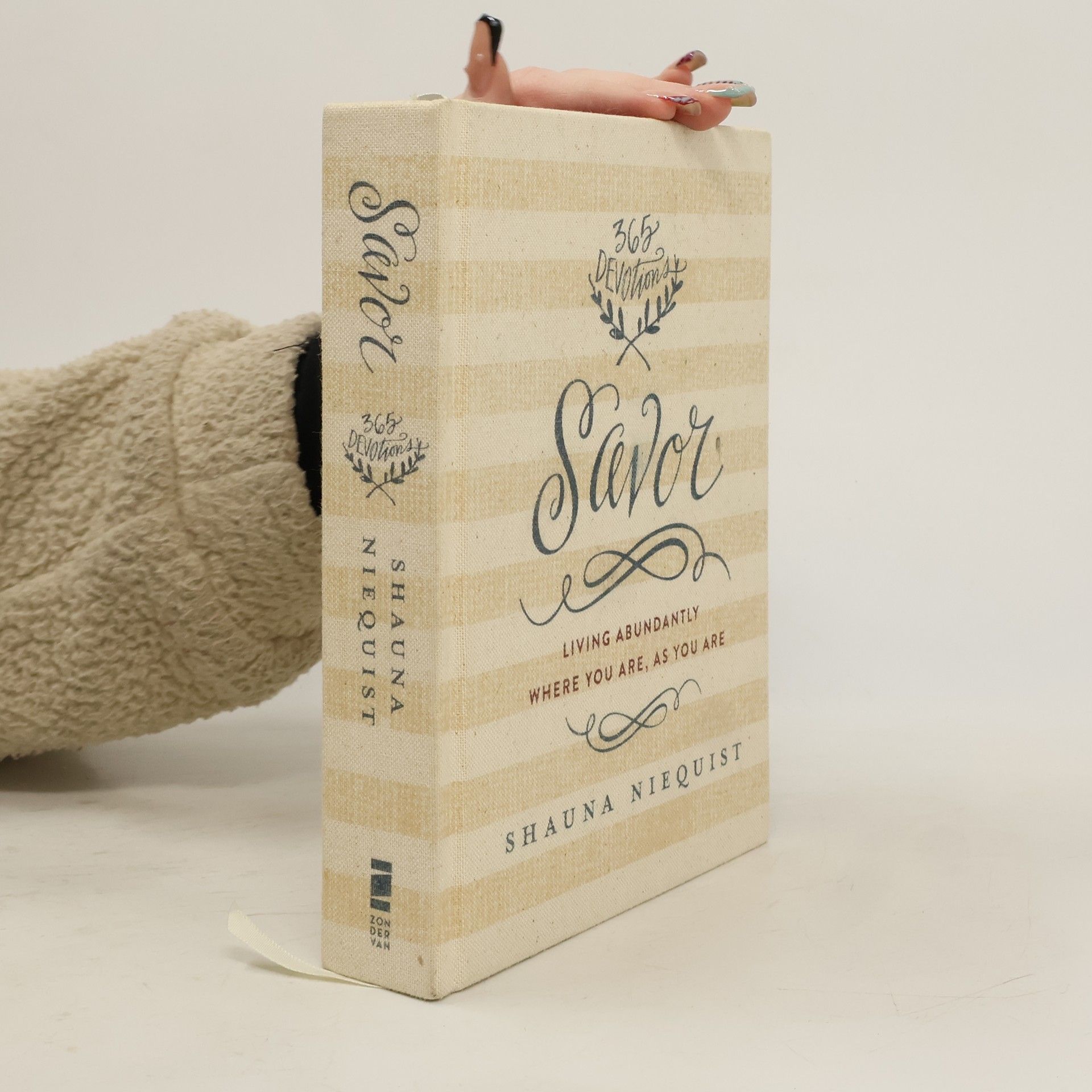 Shauna Niequist Savor