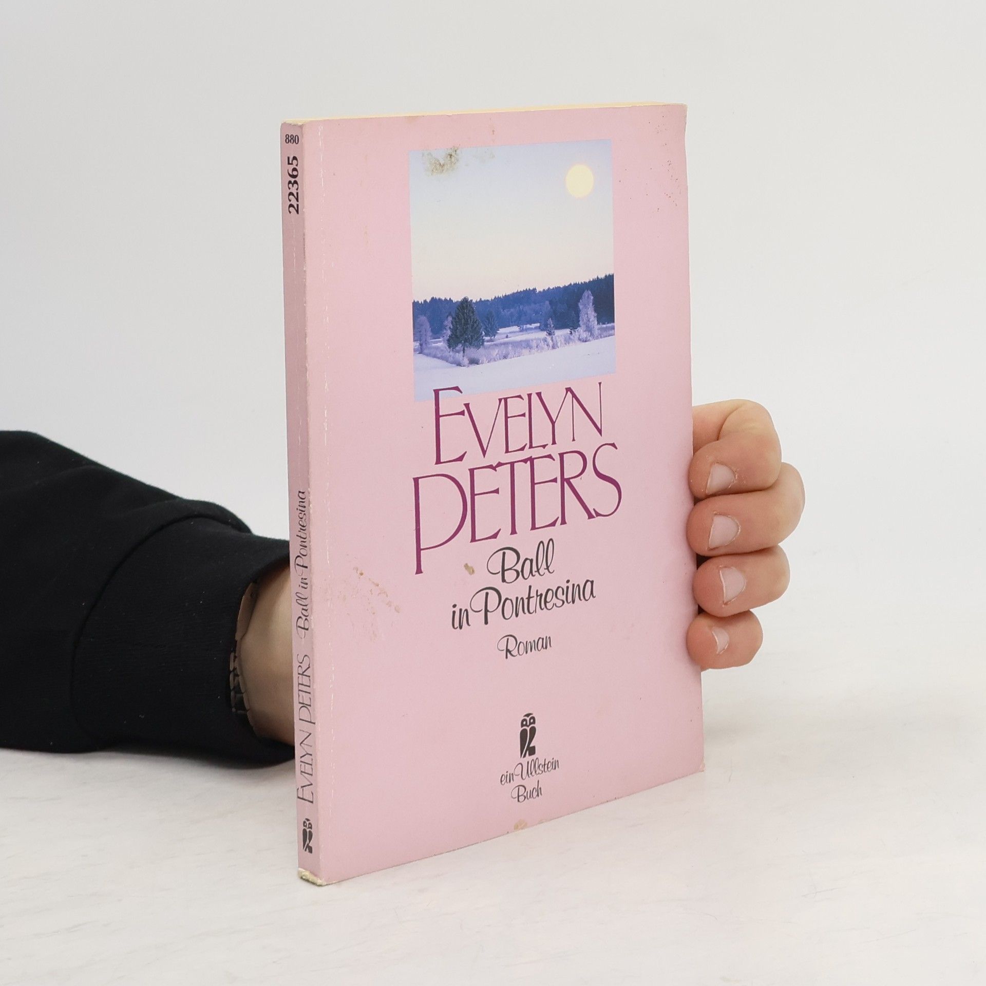 Evelyn Peters Ball in Pontresina