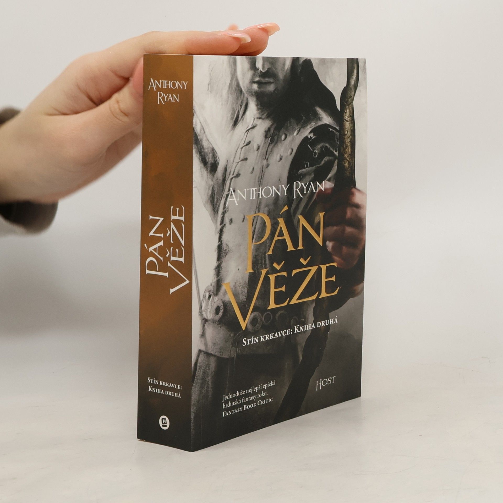 Anthony Ryan Pán věže. Stín krkavce. 2. díl