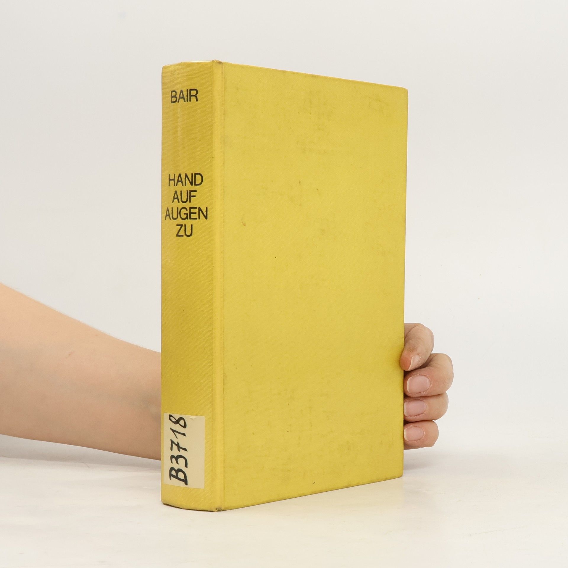 Patrick Bair Hand aud Augen zu