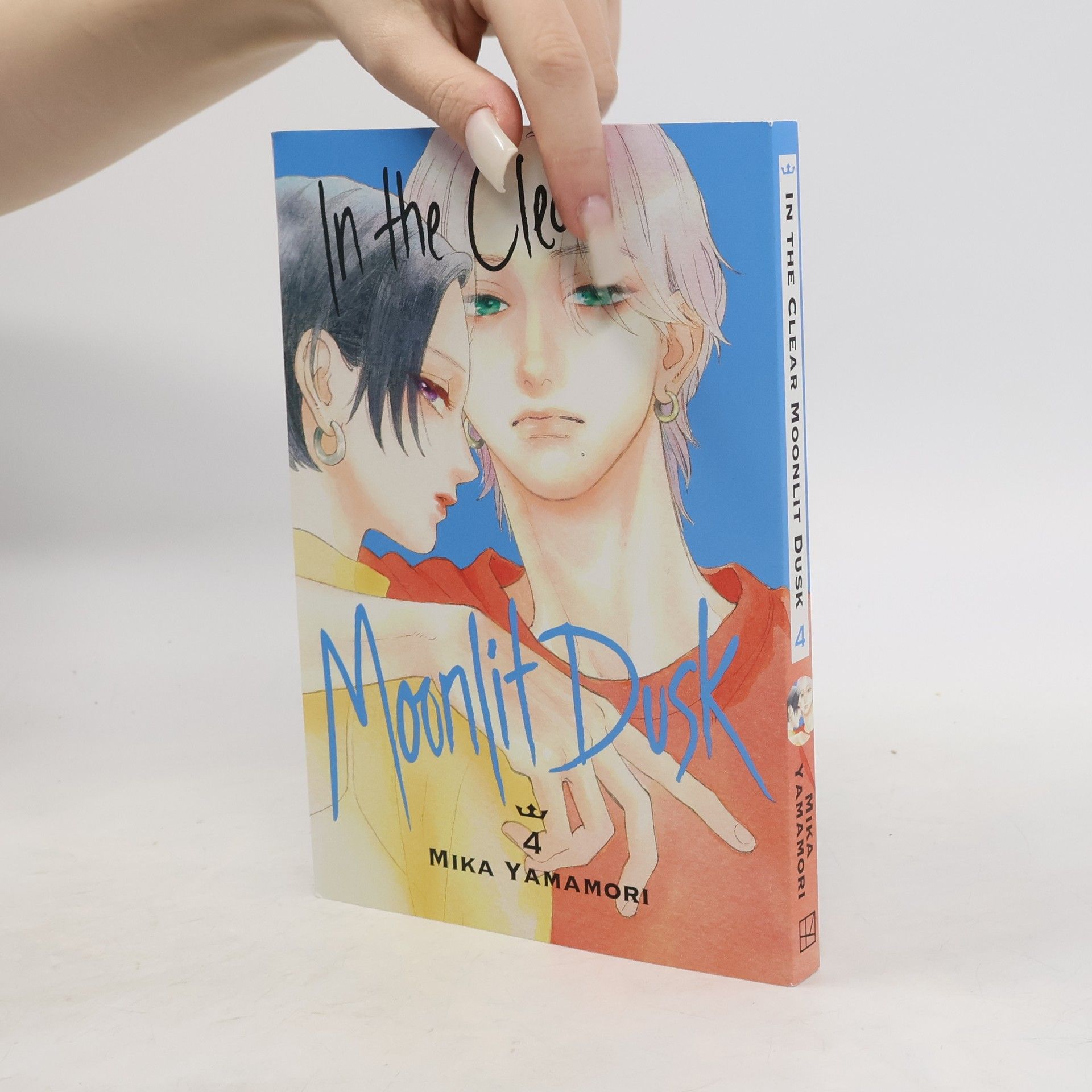 Mika Yamamori In the Clear Moonlit Dusk 4