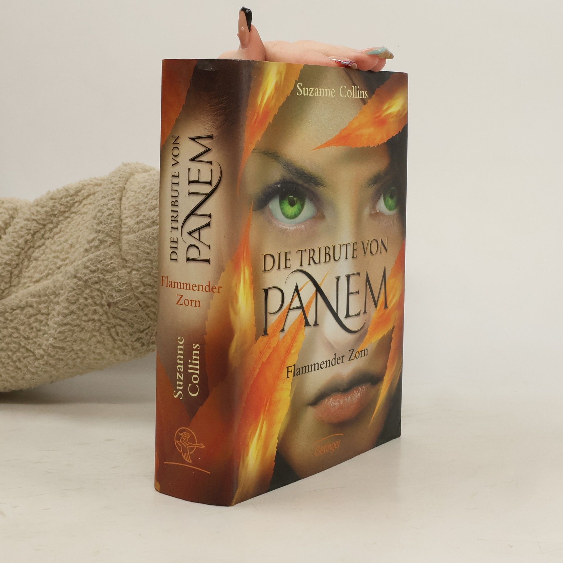 Suzanne Collins Die Tribute vom panem. Flammender Zorn