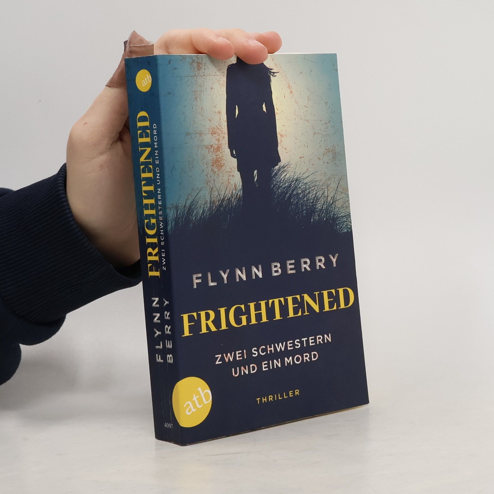 Frightened - Zwei Schwestern und ein Mord