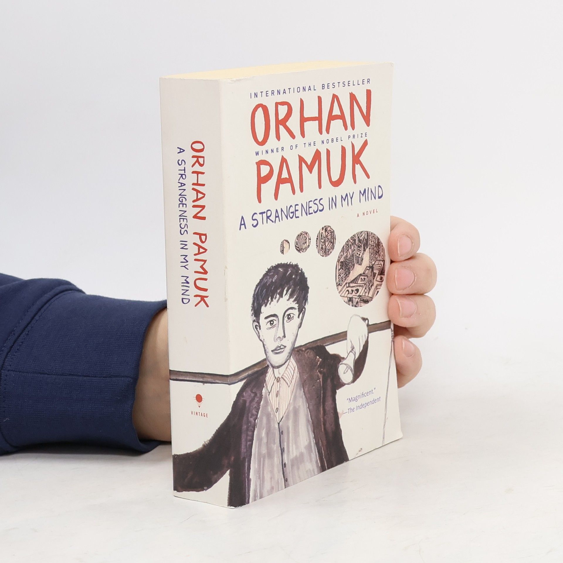 Orhan Pamuk A Strangeness in My Mind