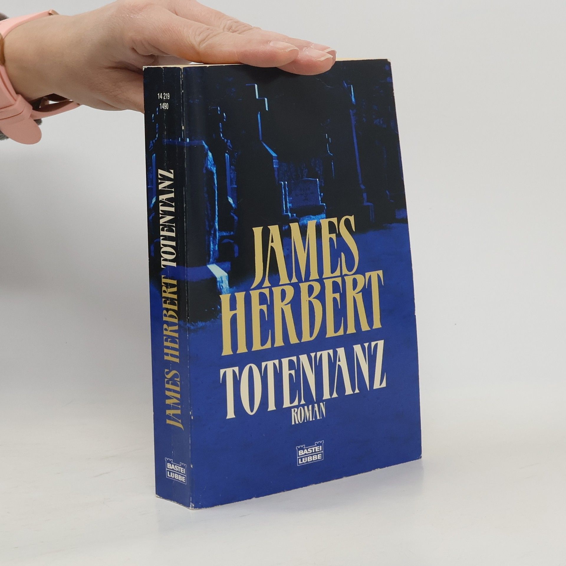 James Herbert Totentanz