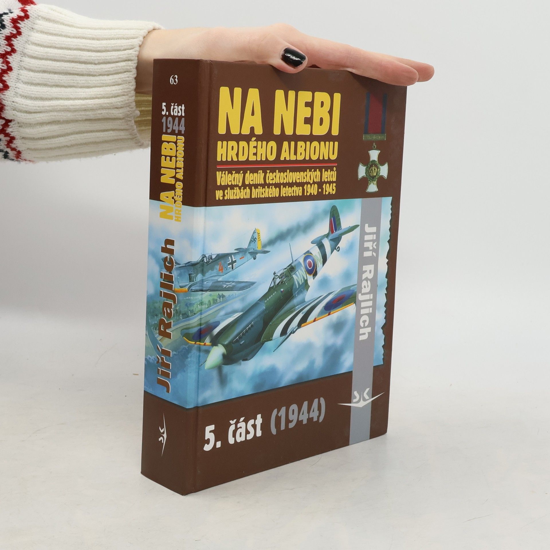 Jiří Rajlich Na nebi hrdého Albionu 5. 1944