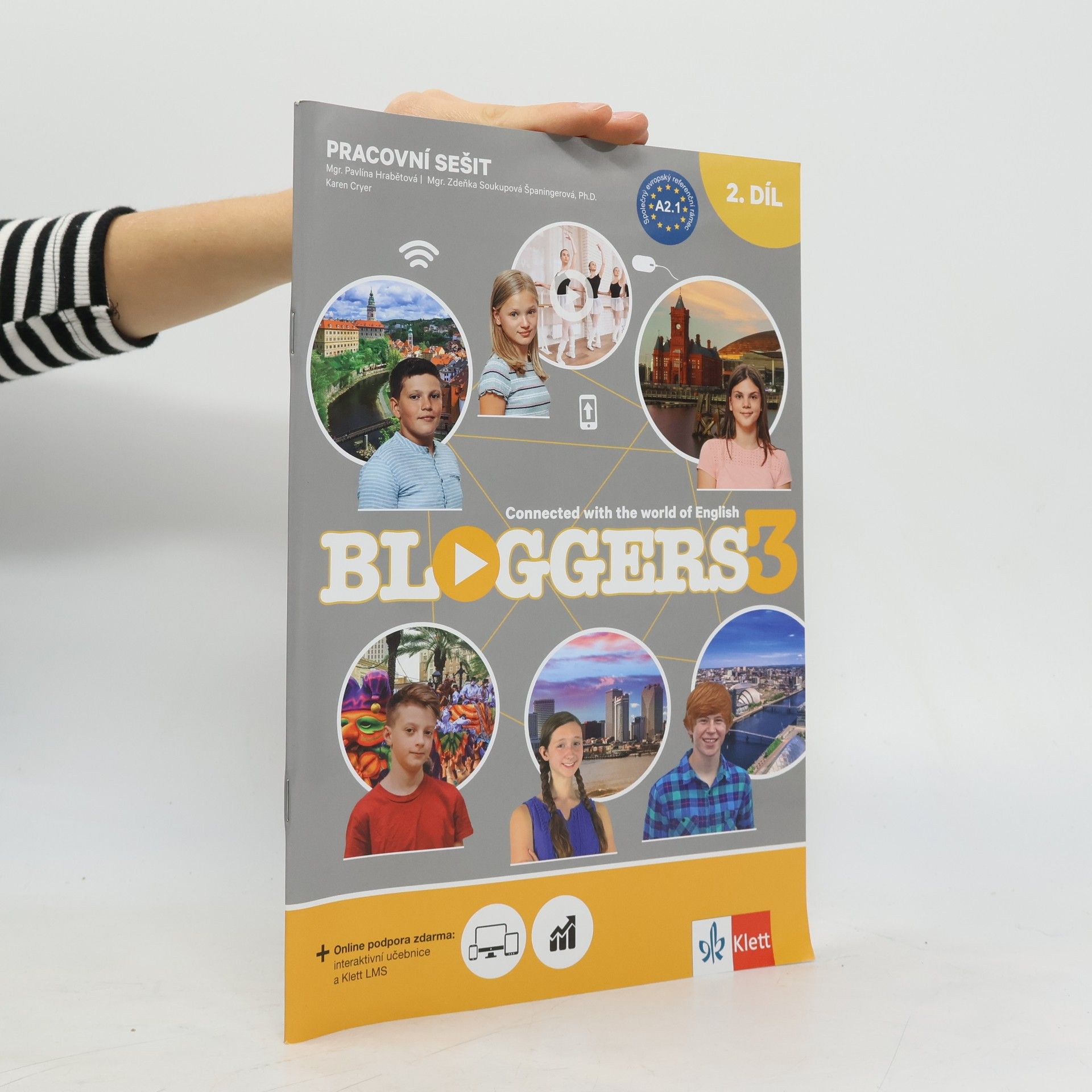 Bloggers 3 : Connected With The World of English. Pracovní sešit 2