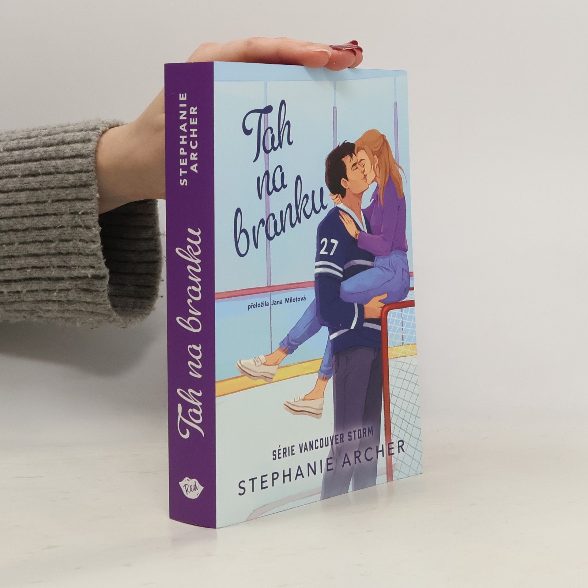 Stephanie Archer Tah na branku