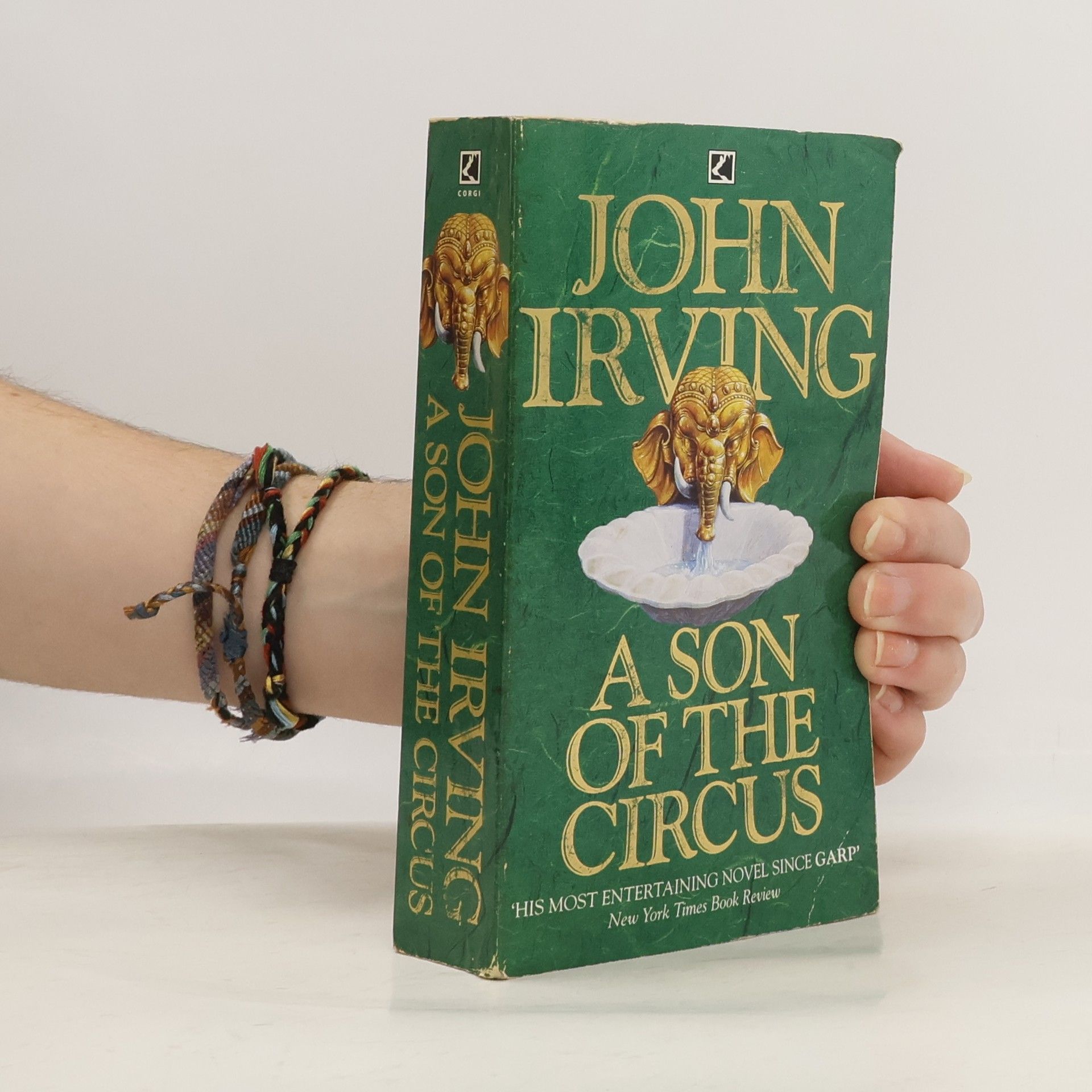 John Irving A son of the circus