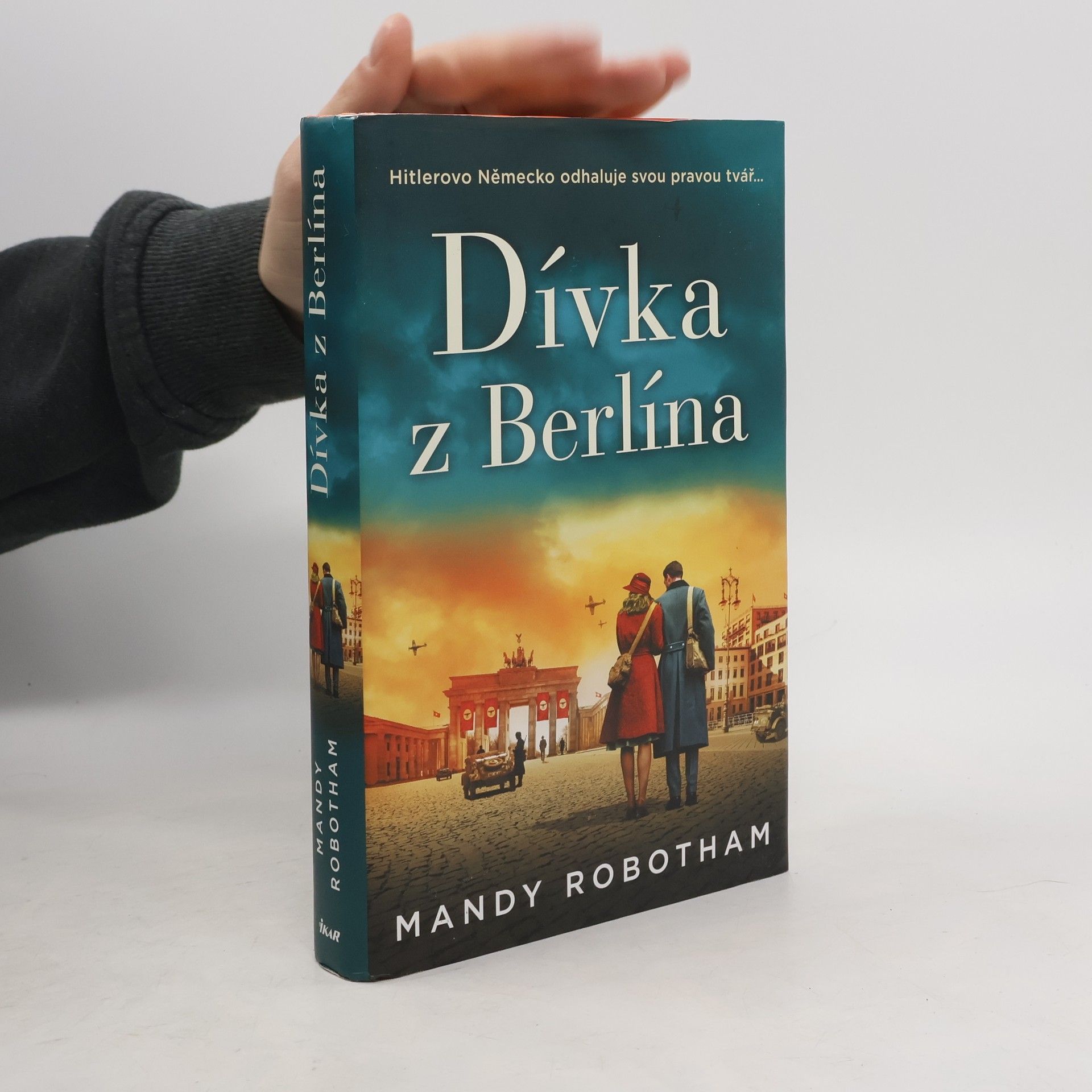 Mandy Robotham Dívka z Berlína
