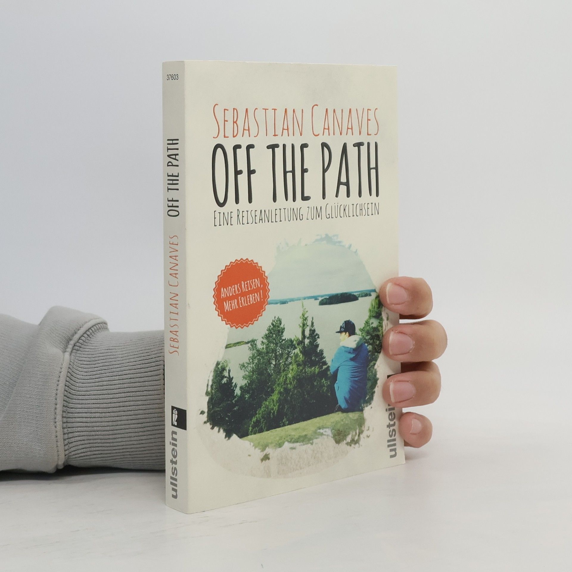 Sebastian Canaves Off the path