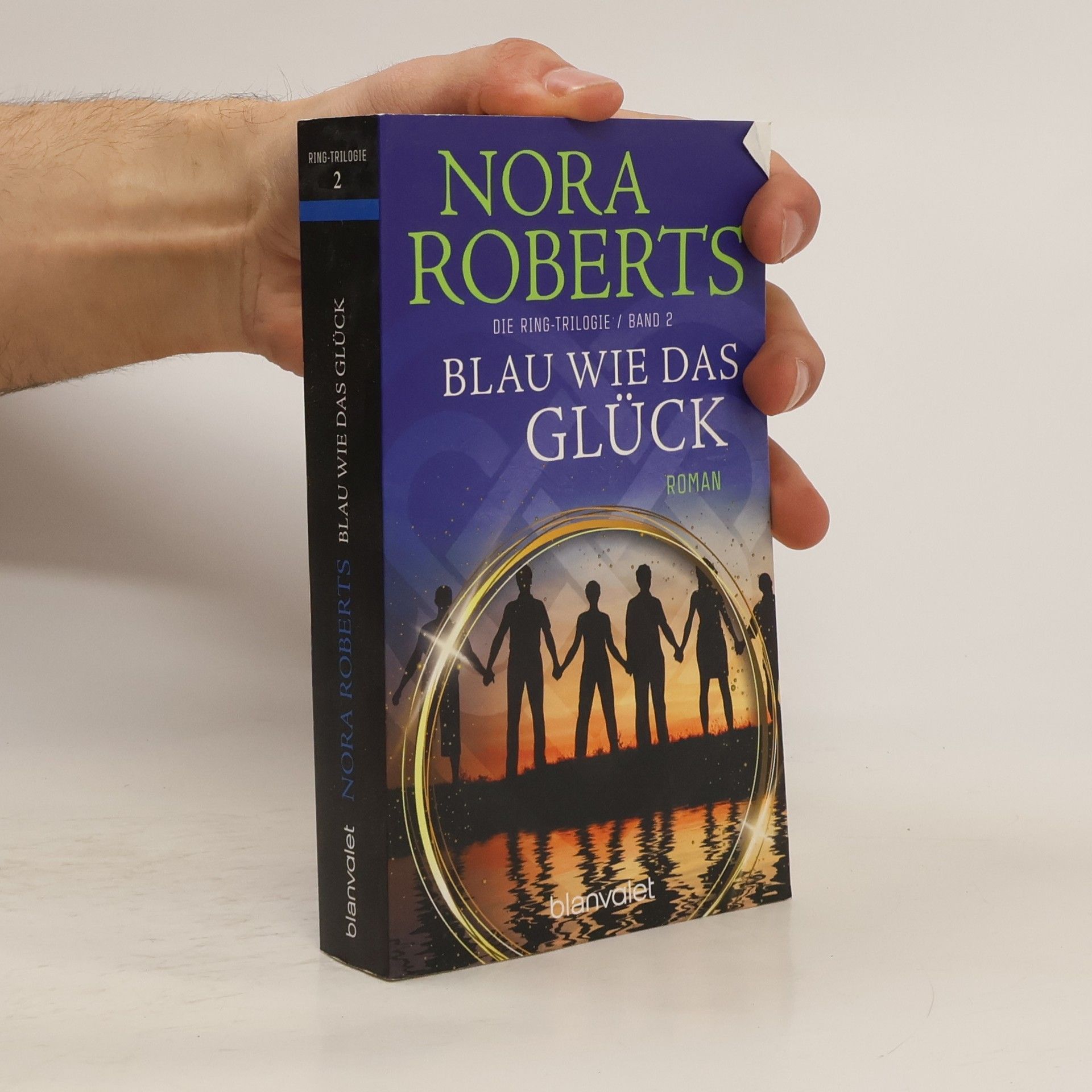 Nora Roberts Blau wie das Glück. Band 2