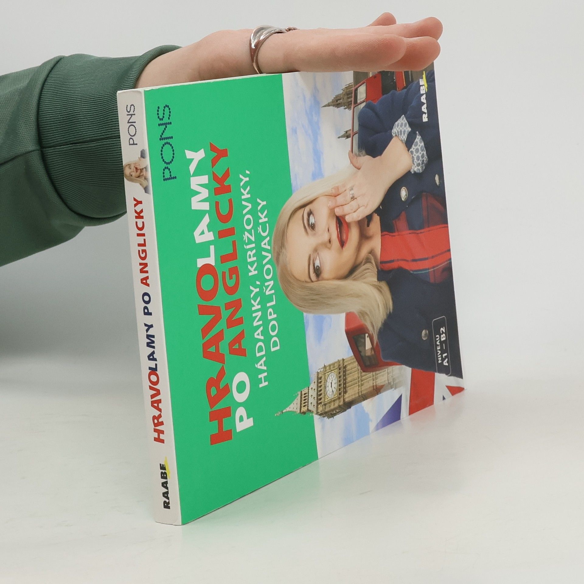 Various authors PONS, hravolamy po Anglicky